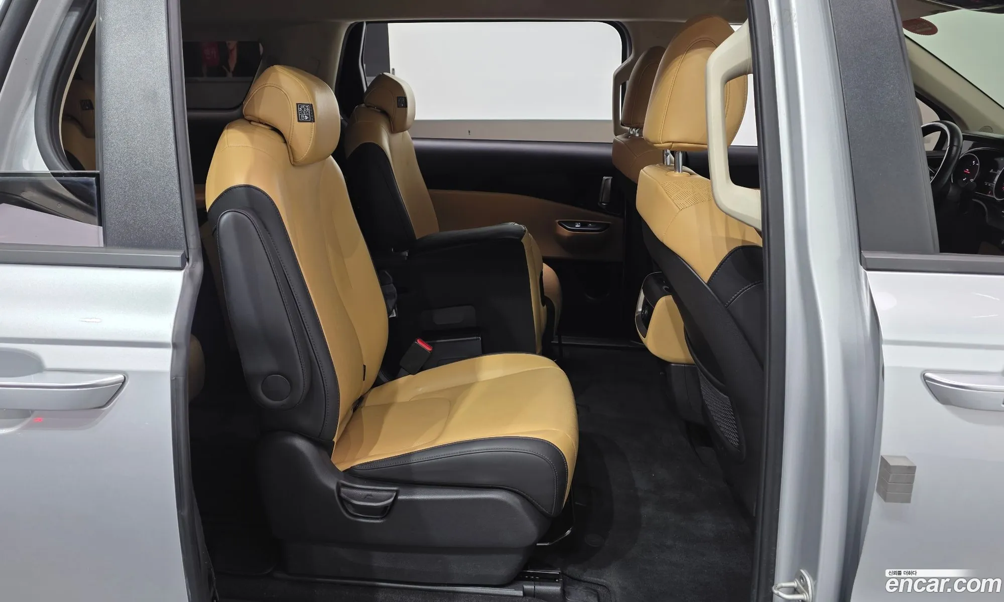 Kia Carnival 2022 — 20