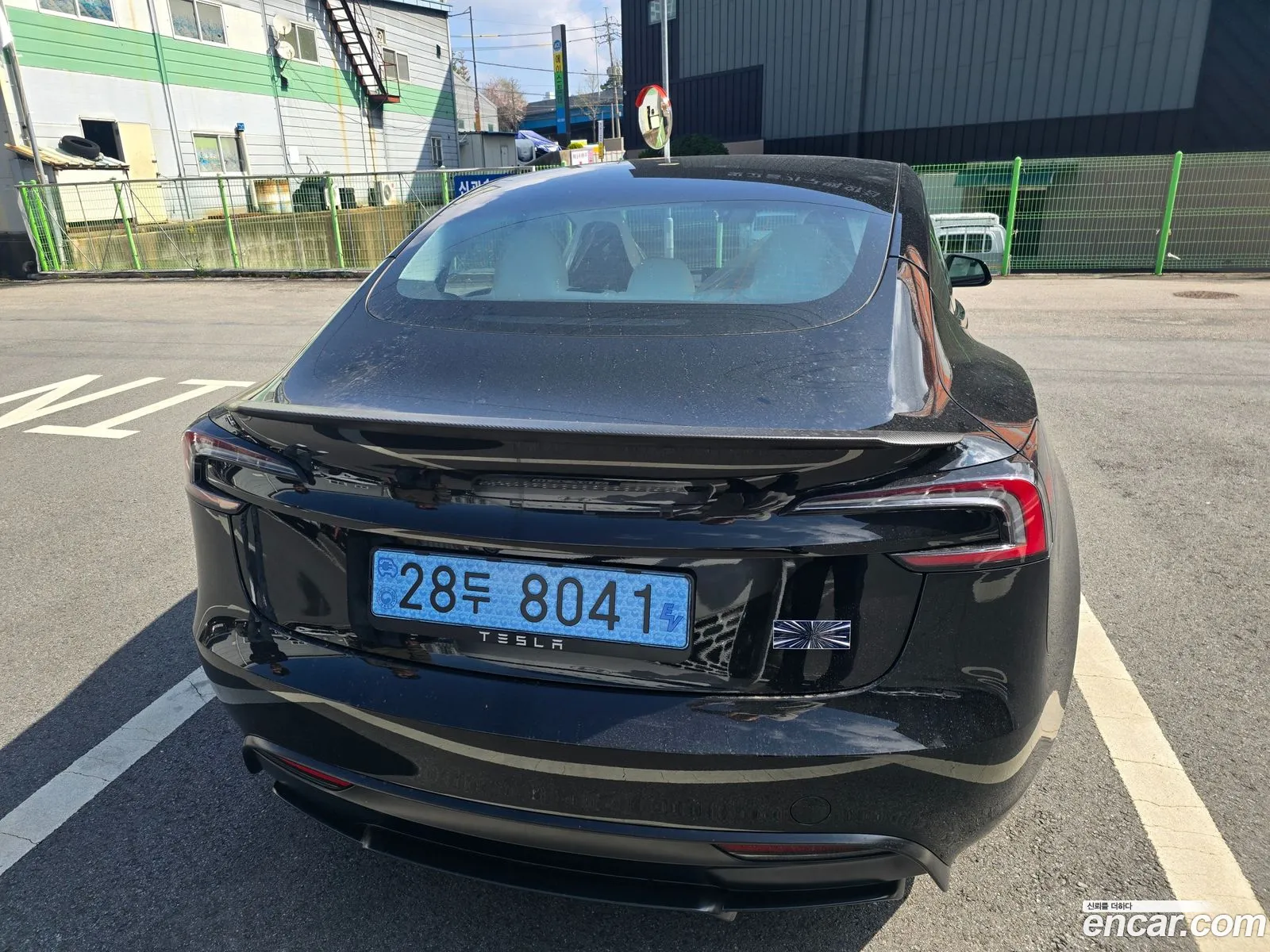 Tesla Model 3 2026 — 6