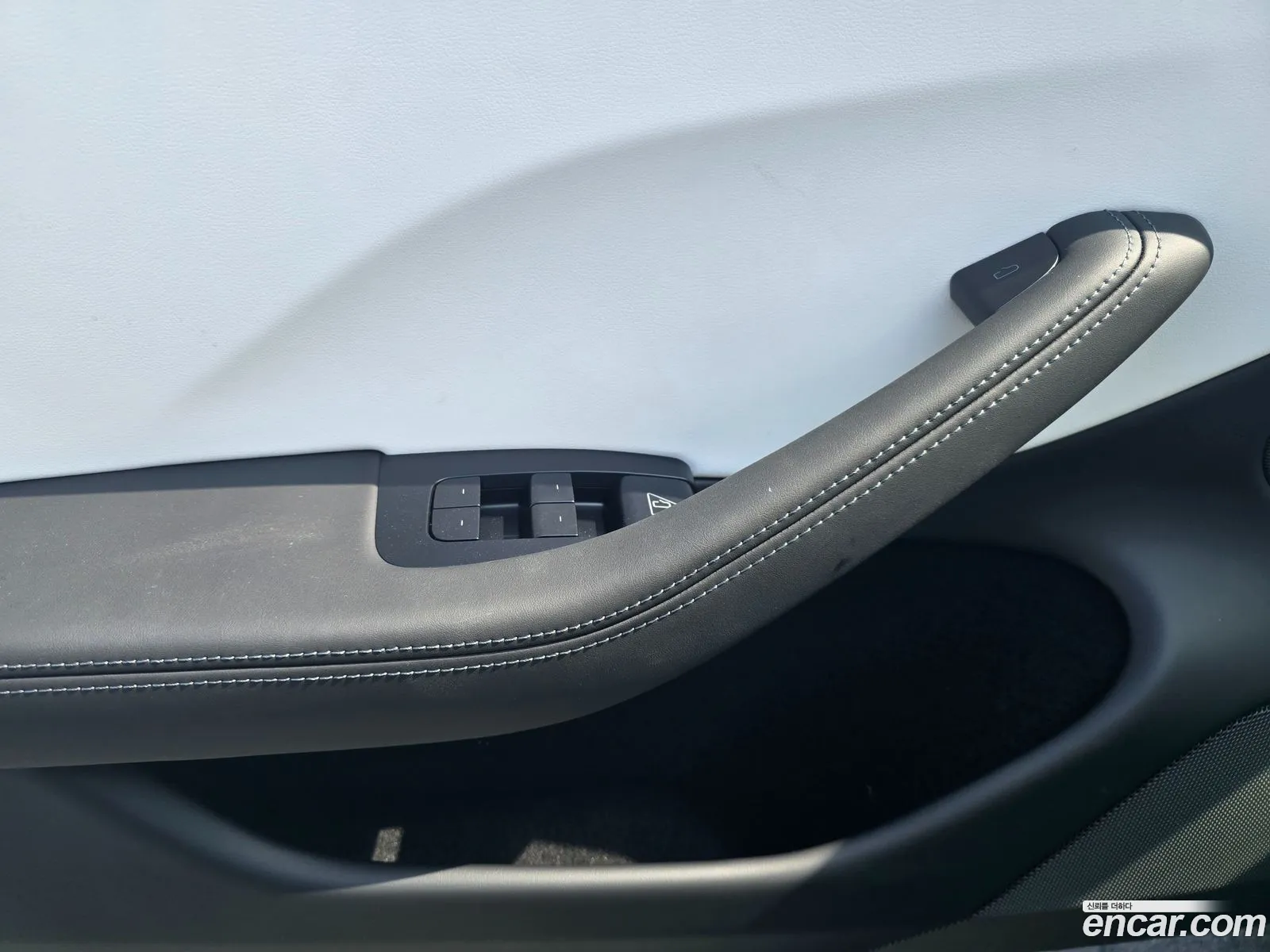 Tesla Model 3 2026 — 15