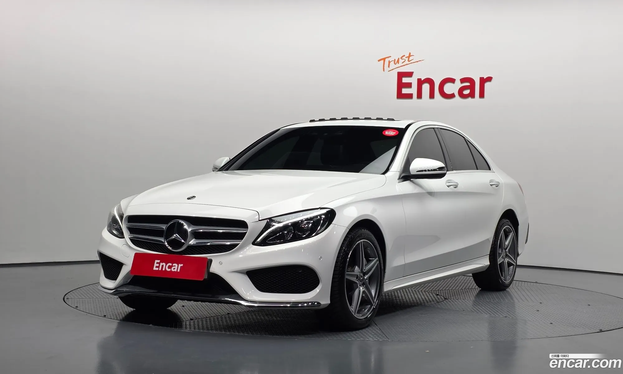Mercedes-Benz C-Class W205 2018 — 17