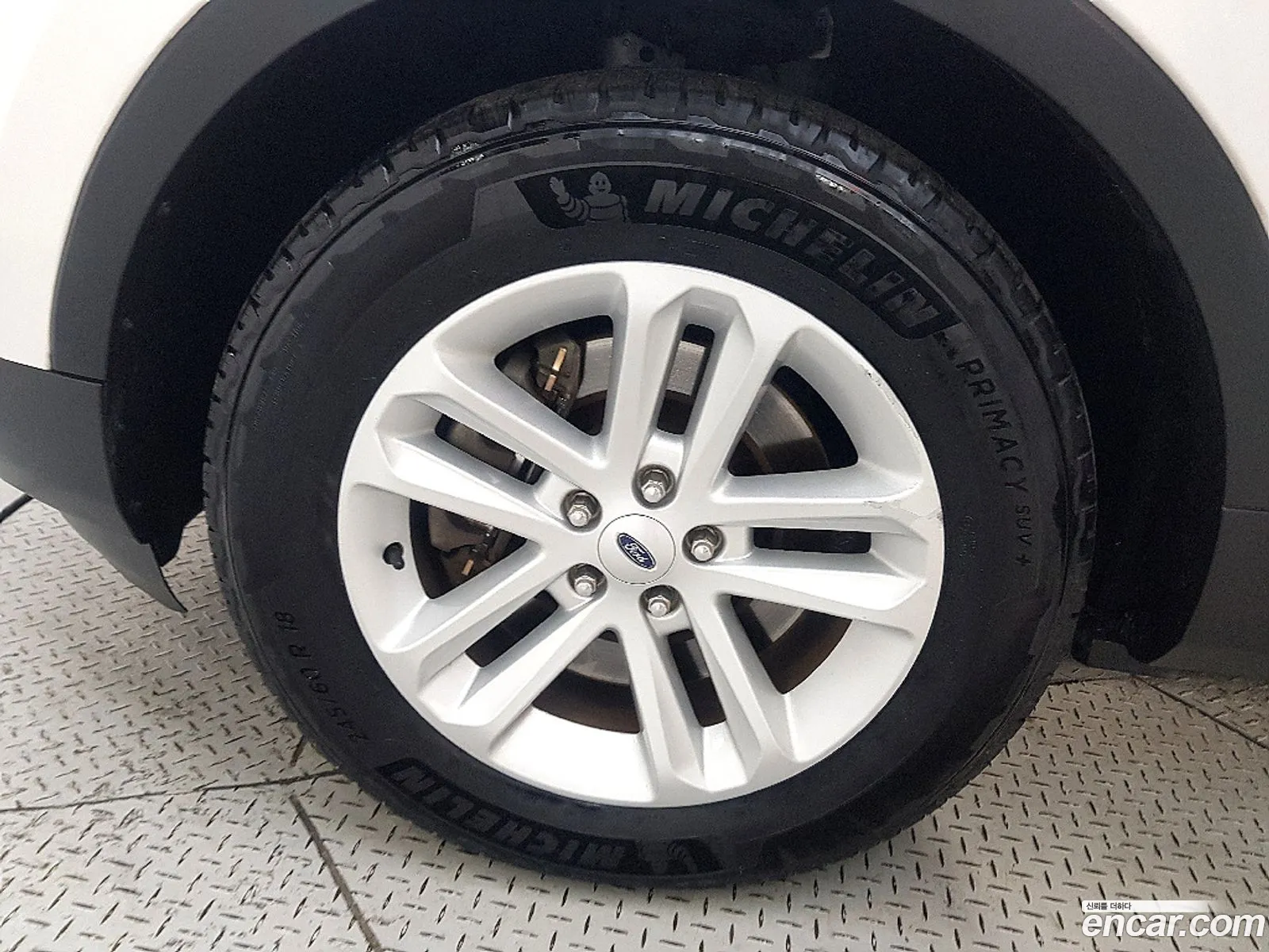 Ford Explorer 2013 — 12