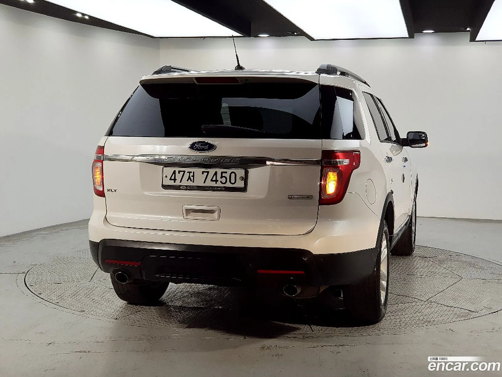 Ford Explorer 2013 — 19