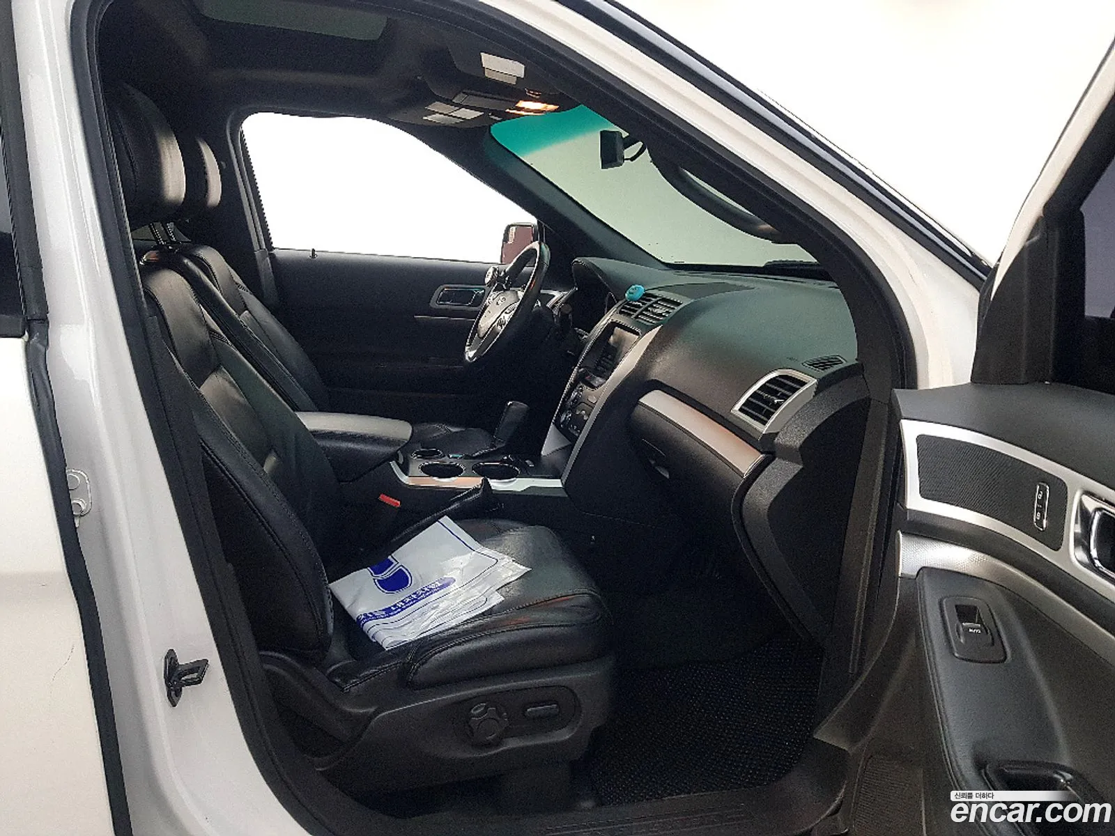 Ford Explorer 2013 — 14