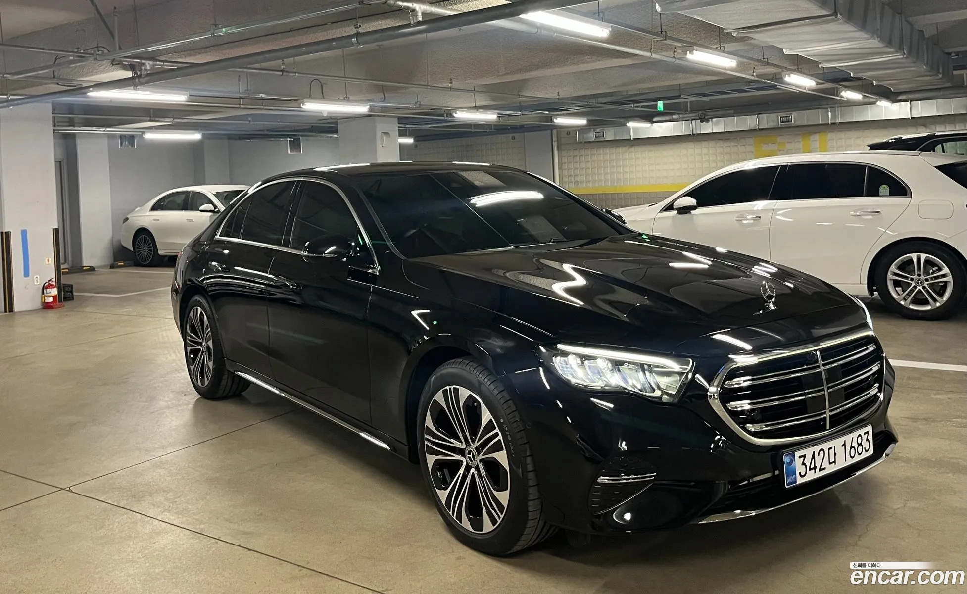 Mercedes-Benz E-Class W214 2026 — 7