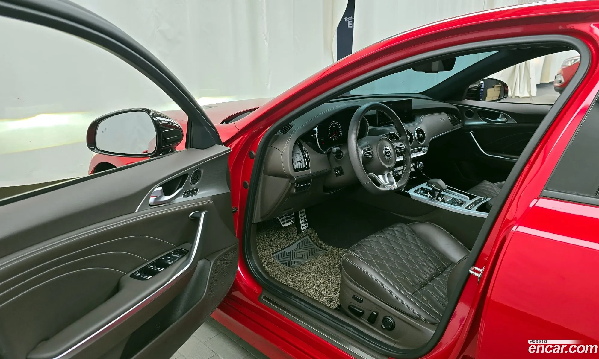 Kia Stinger Meister 2021 — 2