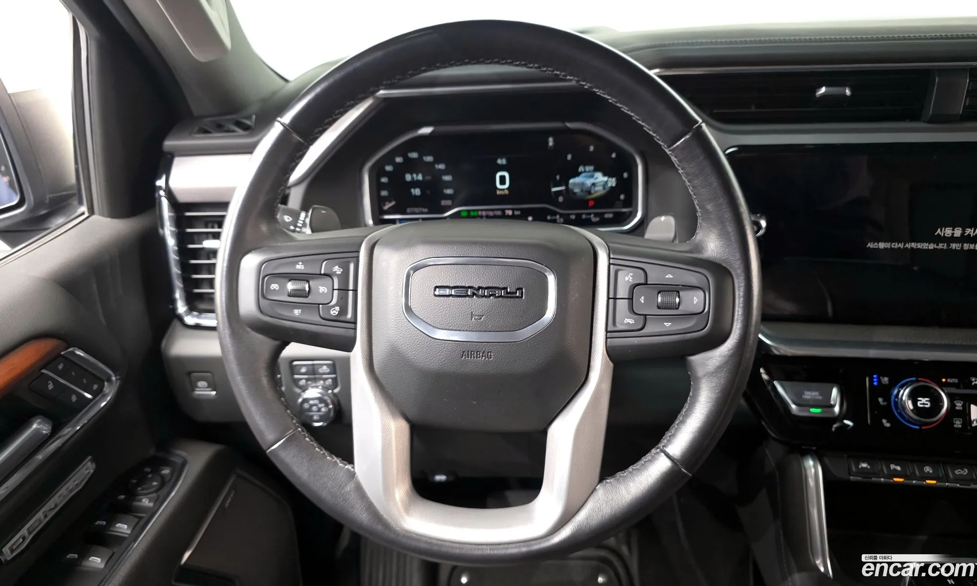 GMC Sierra 2023 — 10