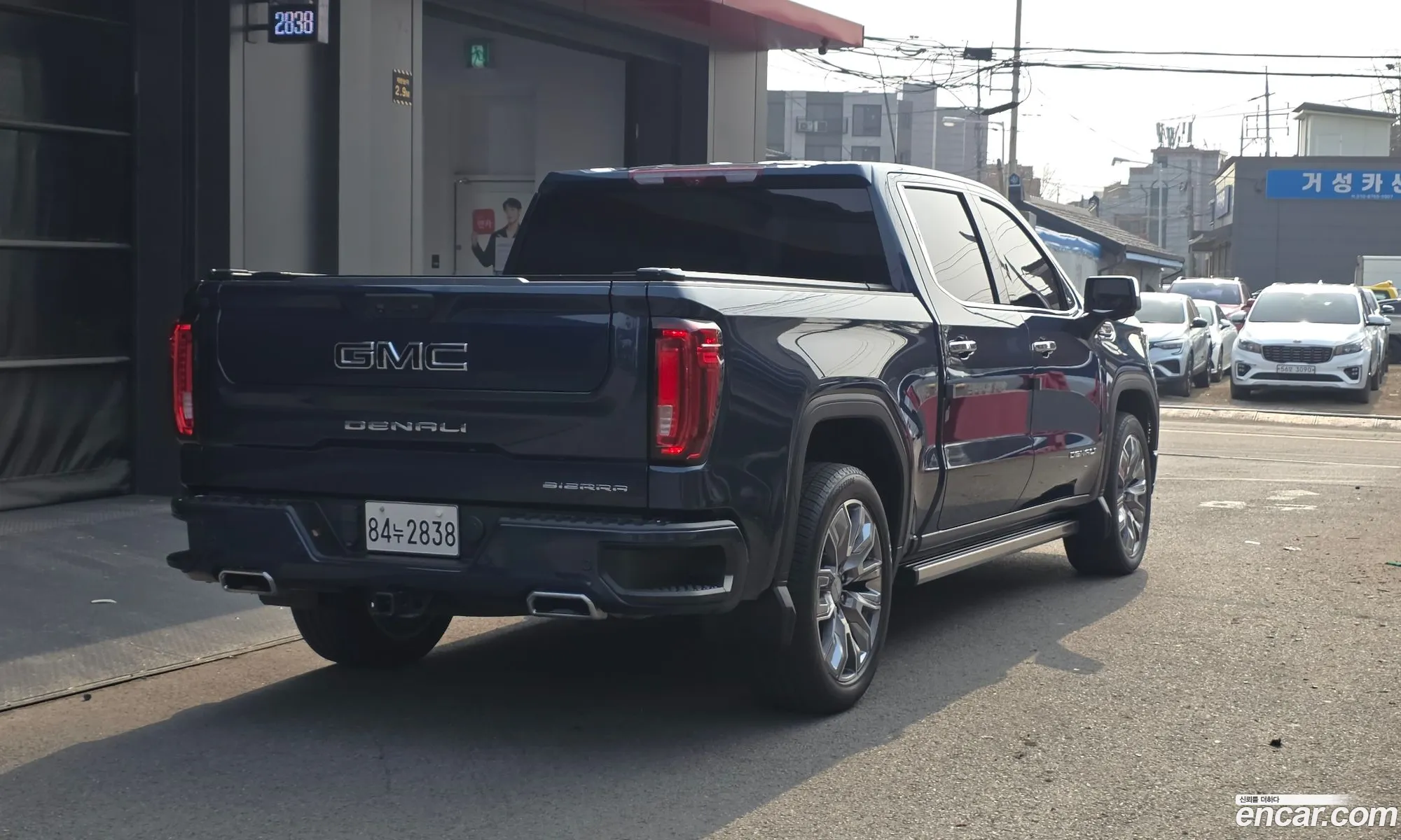 GMC Sierra 2023 — 2