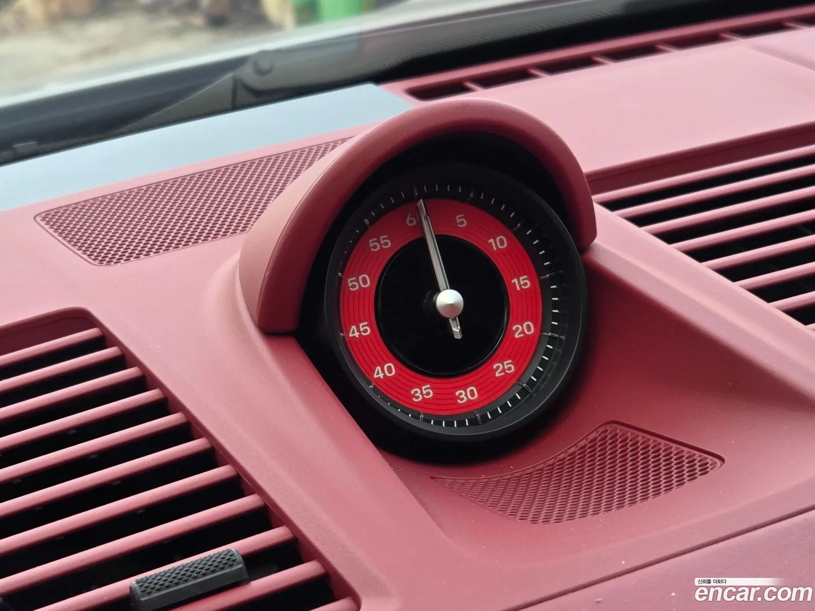 Porsche 911 2024 — 10