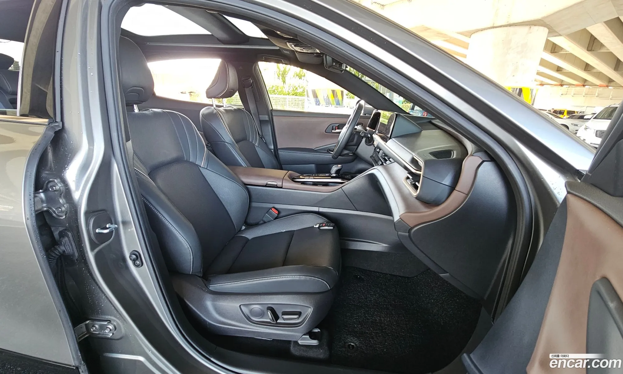 Toyota Crown Crossover 2023 JTDAAAAF6R3020436 — 20