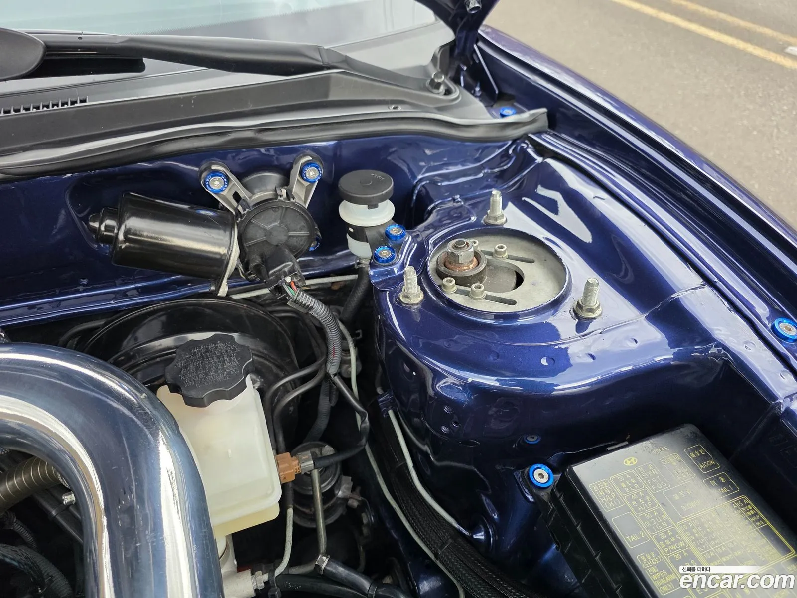 Hyundai Tiburon 1999 — 8