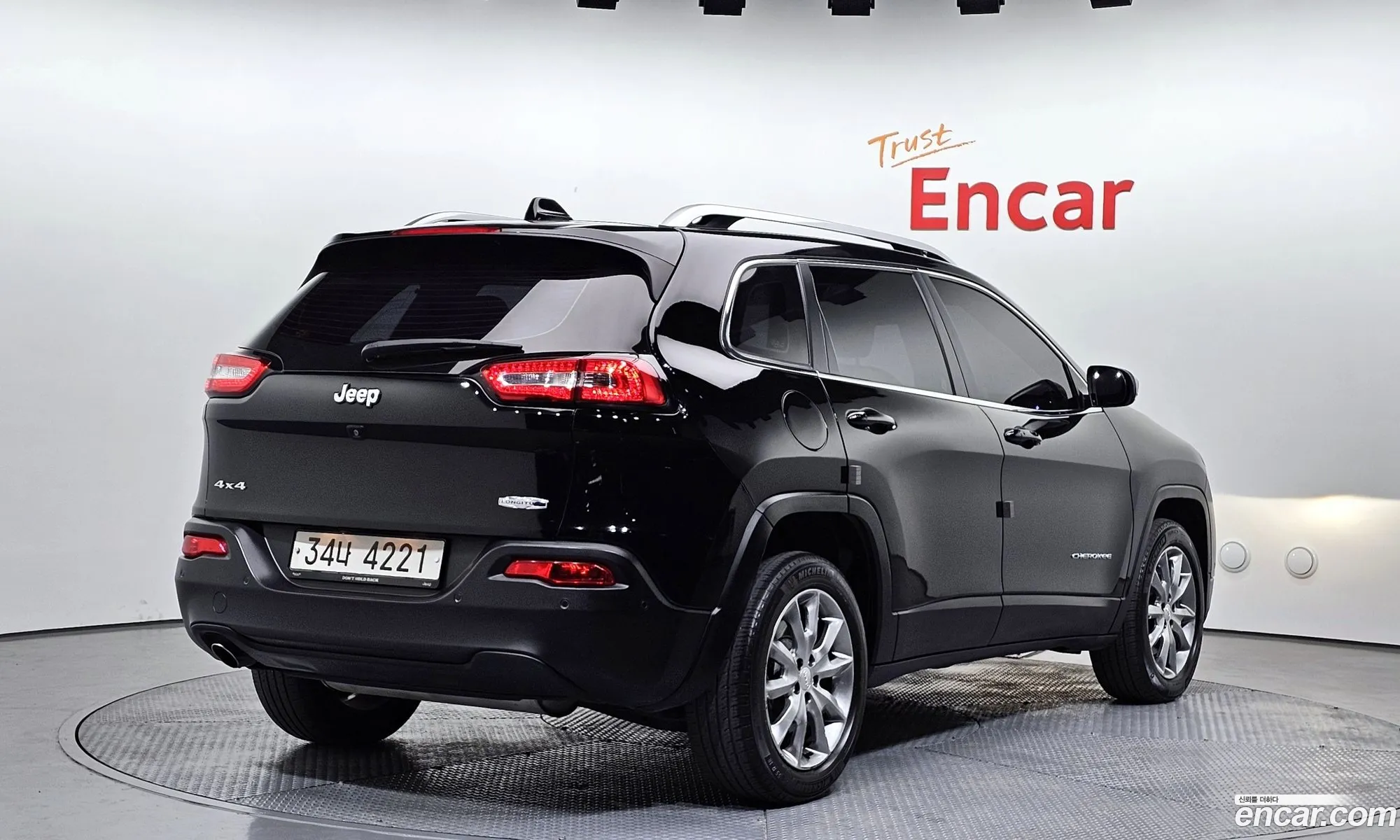 Jeep Cherokee 2018 1C4PJMCB8JD545650 — 9