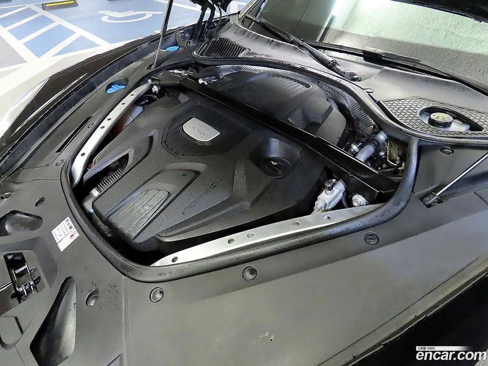 Porsche Panamera 2019 — 4
