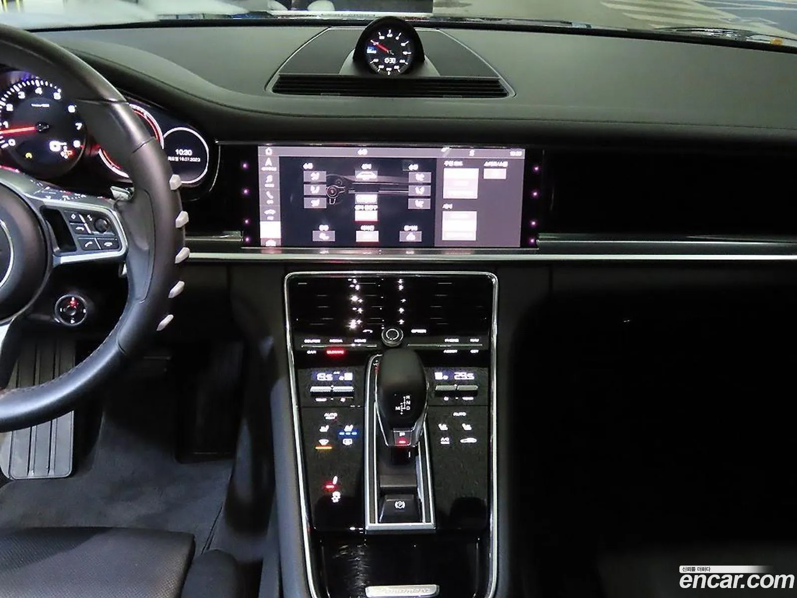 Porsche Panamera 2019 — 18