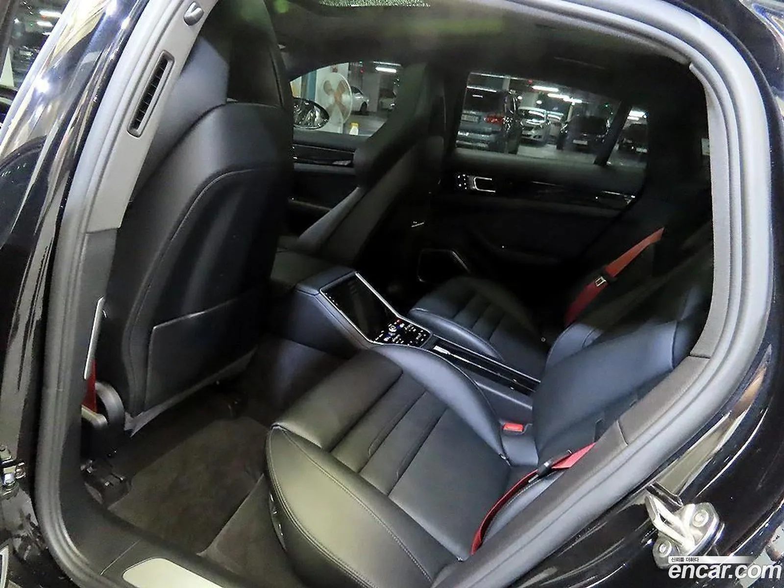 Porsche Panamera 2019 — 11