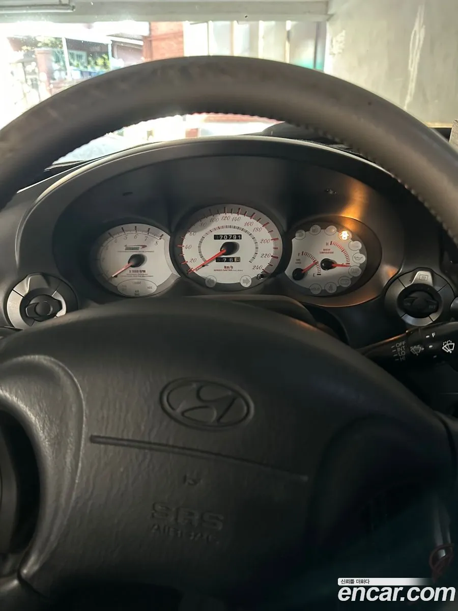 Hyundai Tiburon