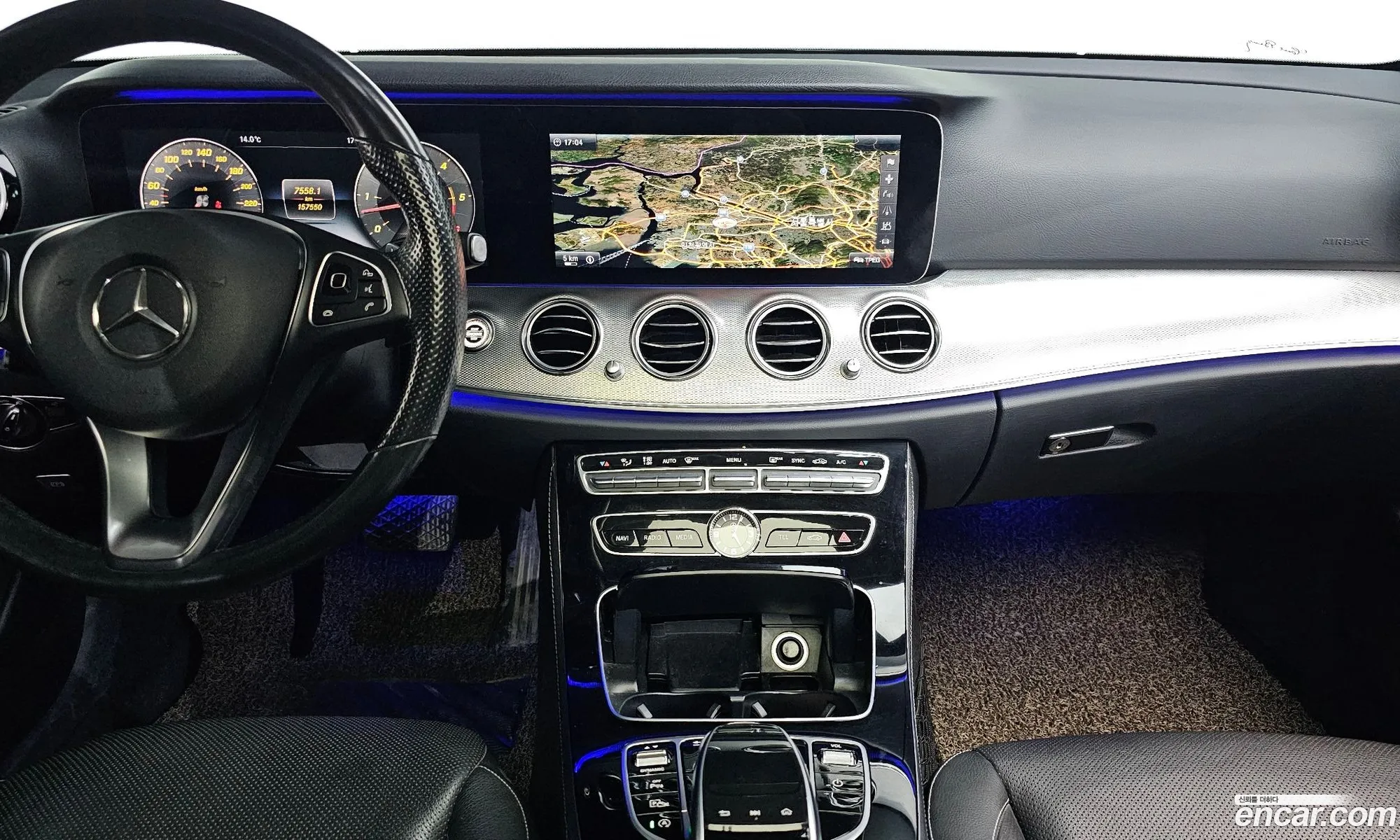 Mercedes-Benz E-Class W213 2017 WDDZF3DB1HA210086 — 16