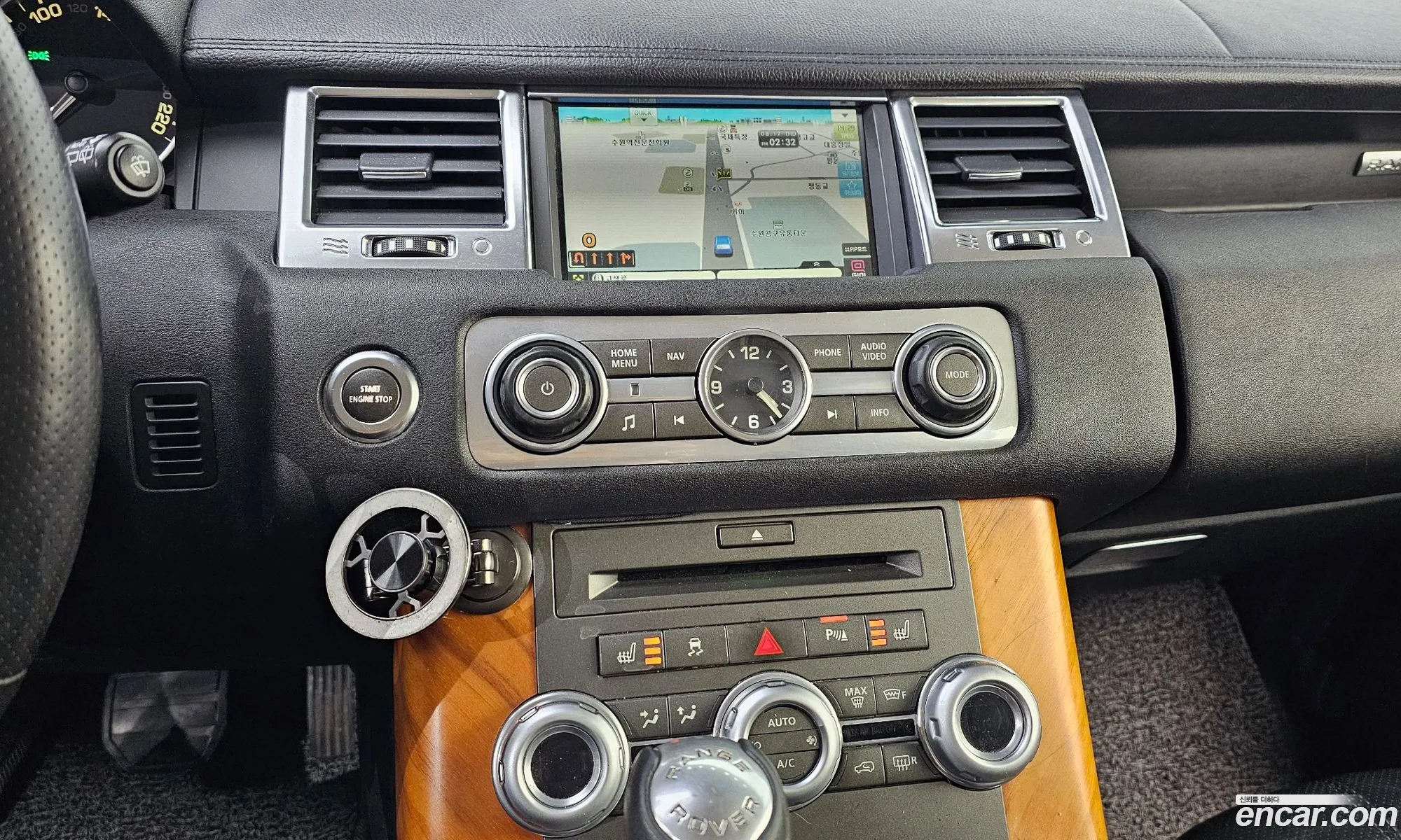Land Rover Range Rover Sport 2009 SALLSAAF4AA224494 — 3