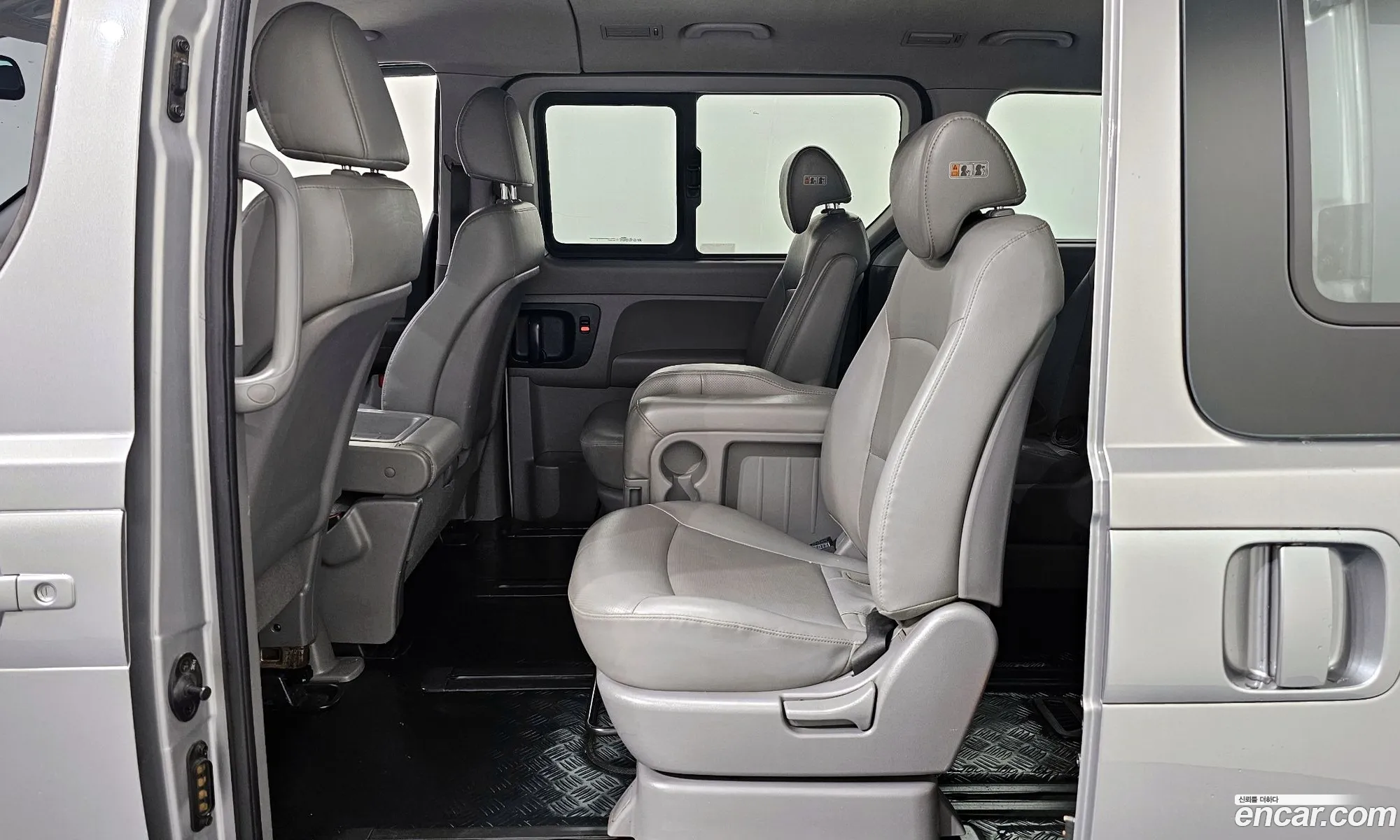 Hyundai Grand Starex 2014 — 9