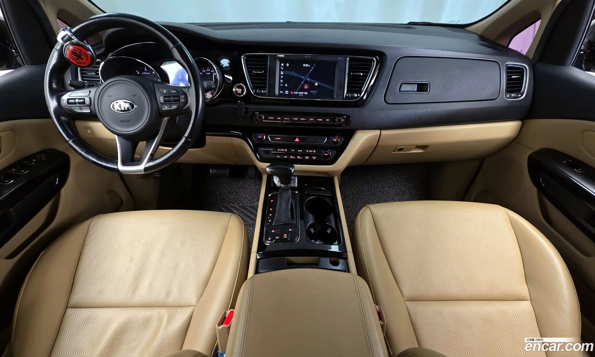 Kia Carnival 2017 — 11