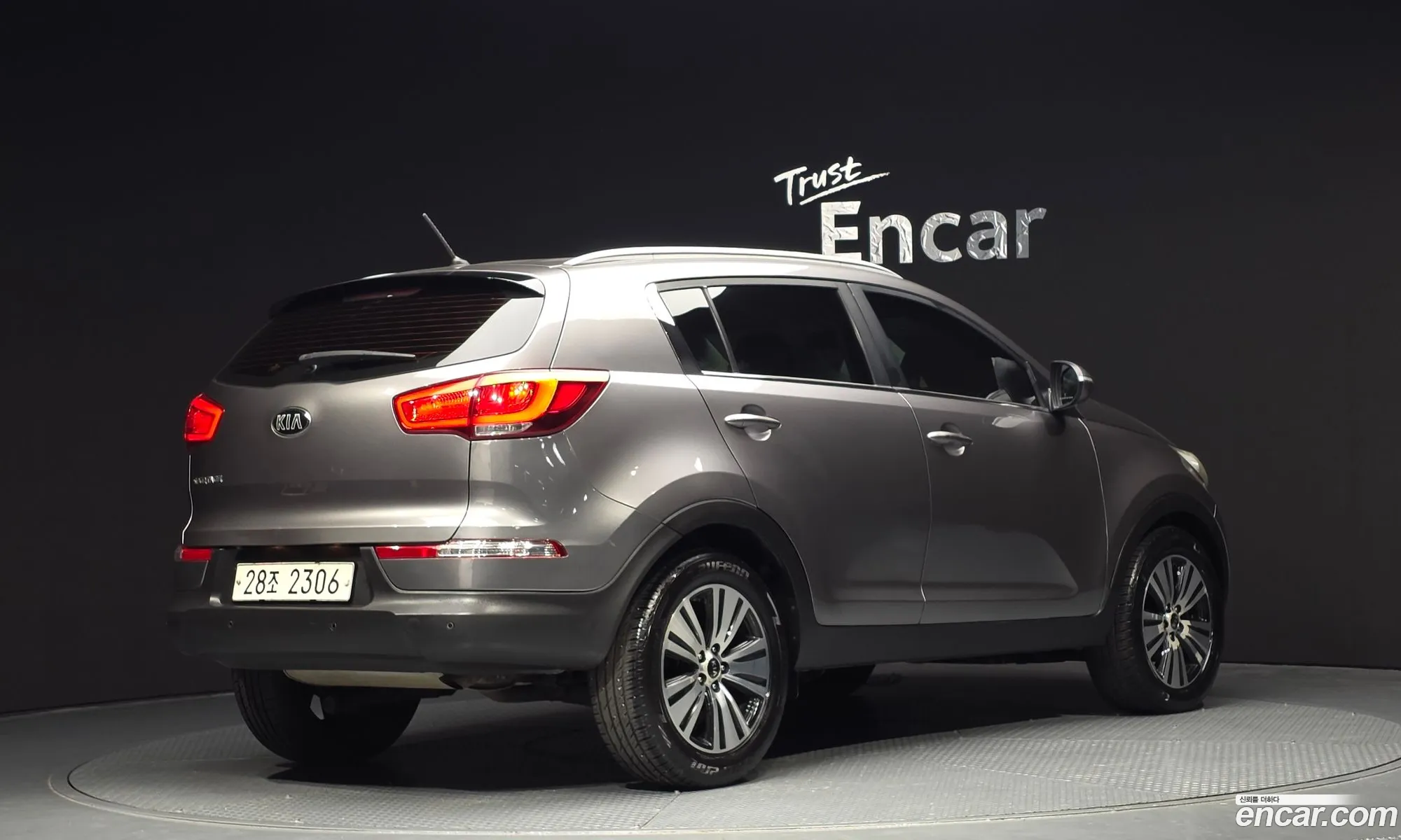 Kia Sportage R 2014 — 17
