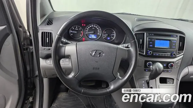 Hyundai Grand Starex 2019 — 15