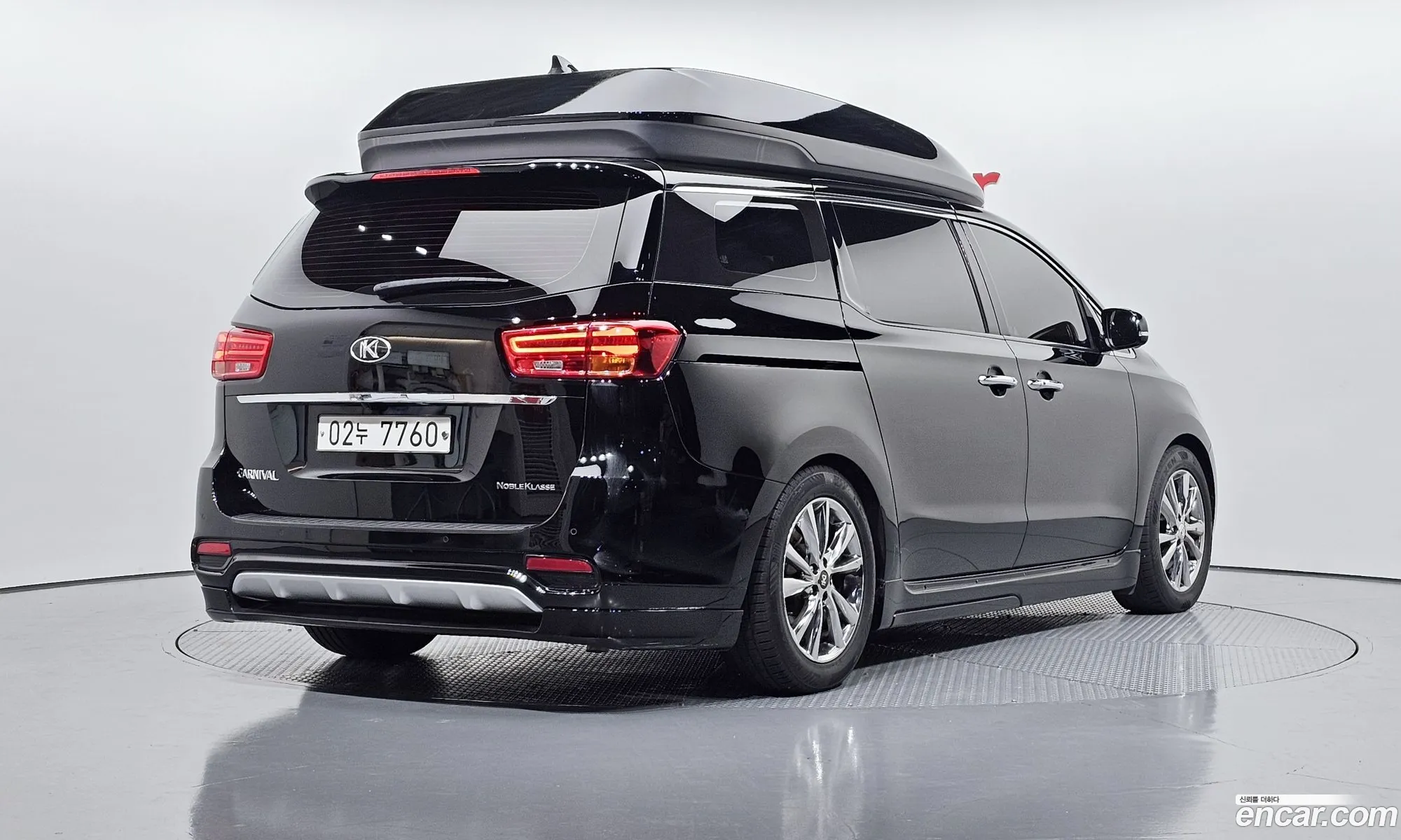 Kia Carnival 2018 — 7
