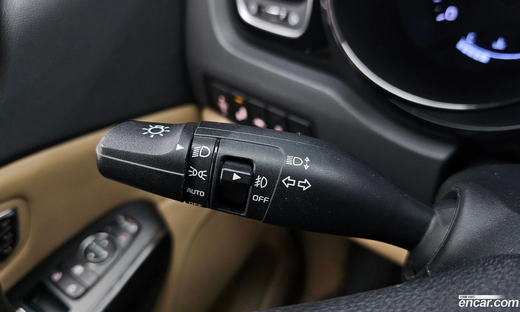 Kia Carnival 2018 — 10