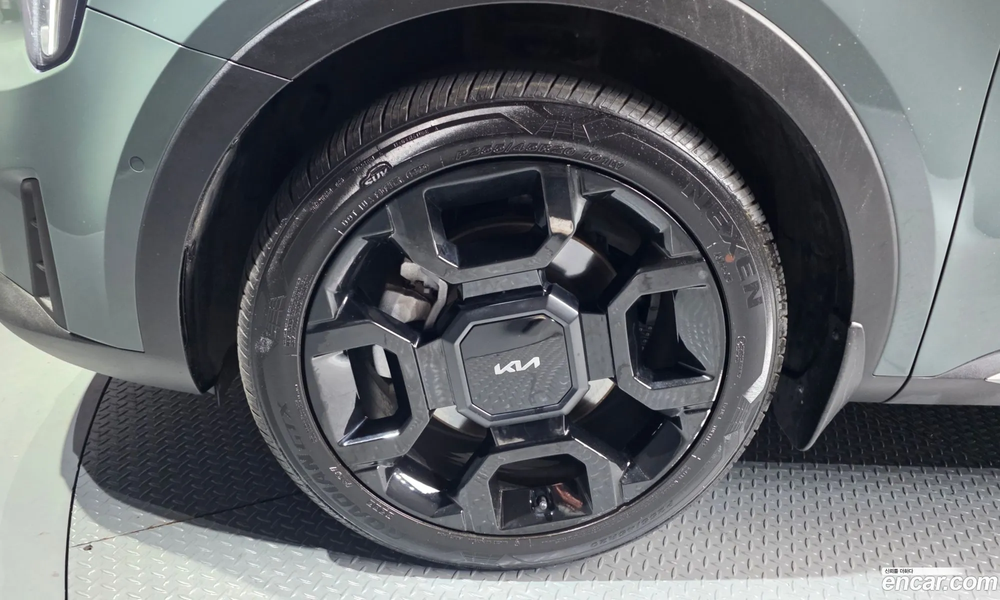 Kia Sorento 2023 — 13