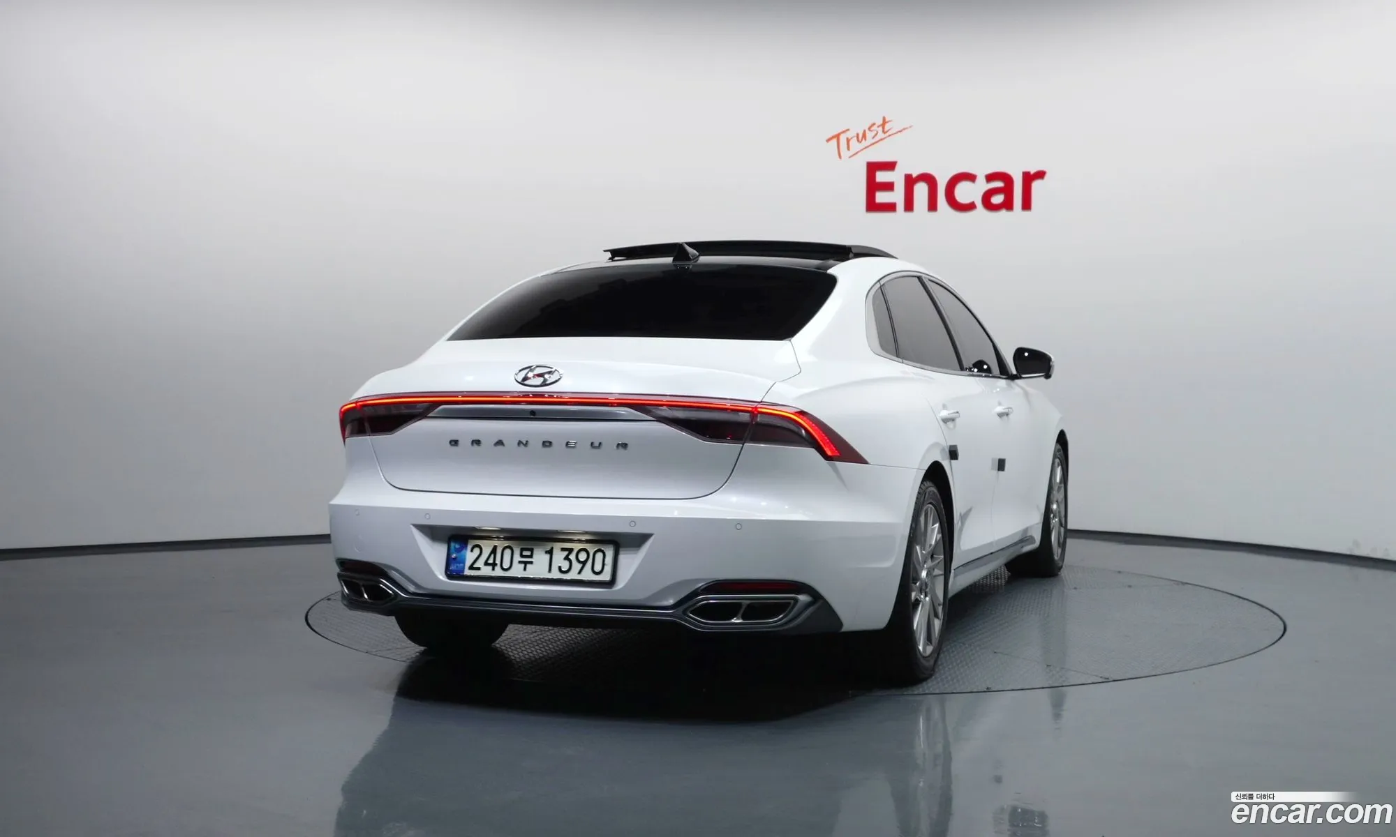 Hyundai Grandeur IG Hybrid 2021 — 17