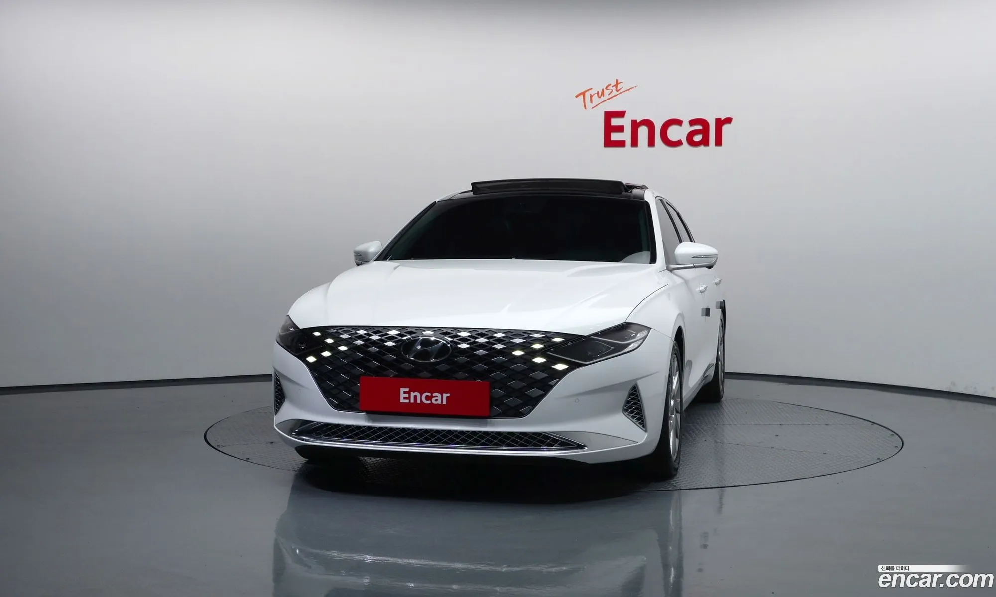 Hyundai Grandeur IG Hybrid 2021 — 13