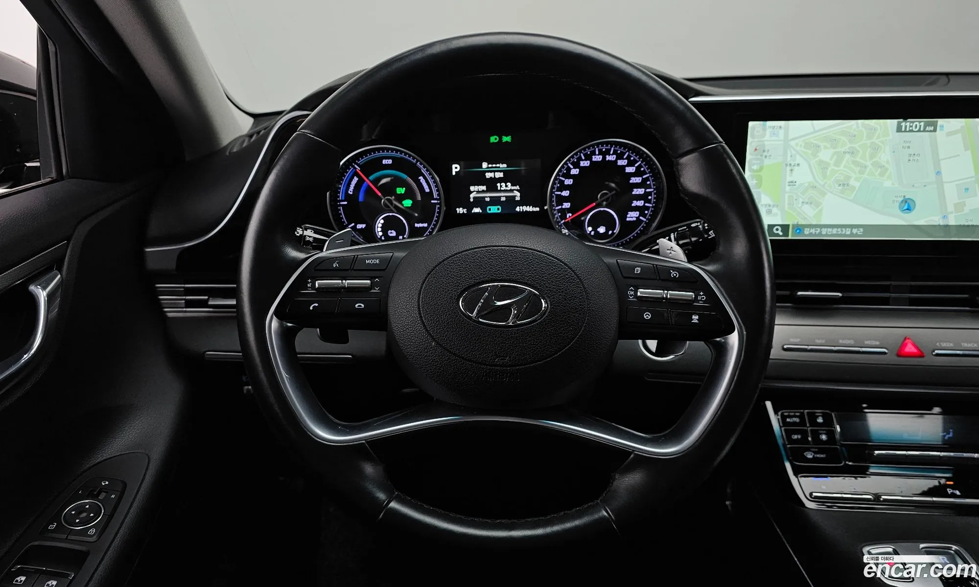 Hyundai Grandeur IG Hybrid 2021 — 3