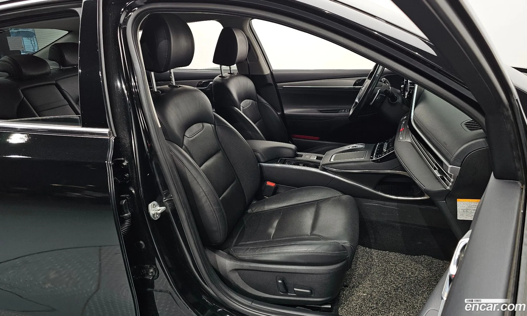 Hyundai Grandeur IG Hybrid 2021 — 12