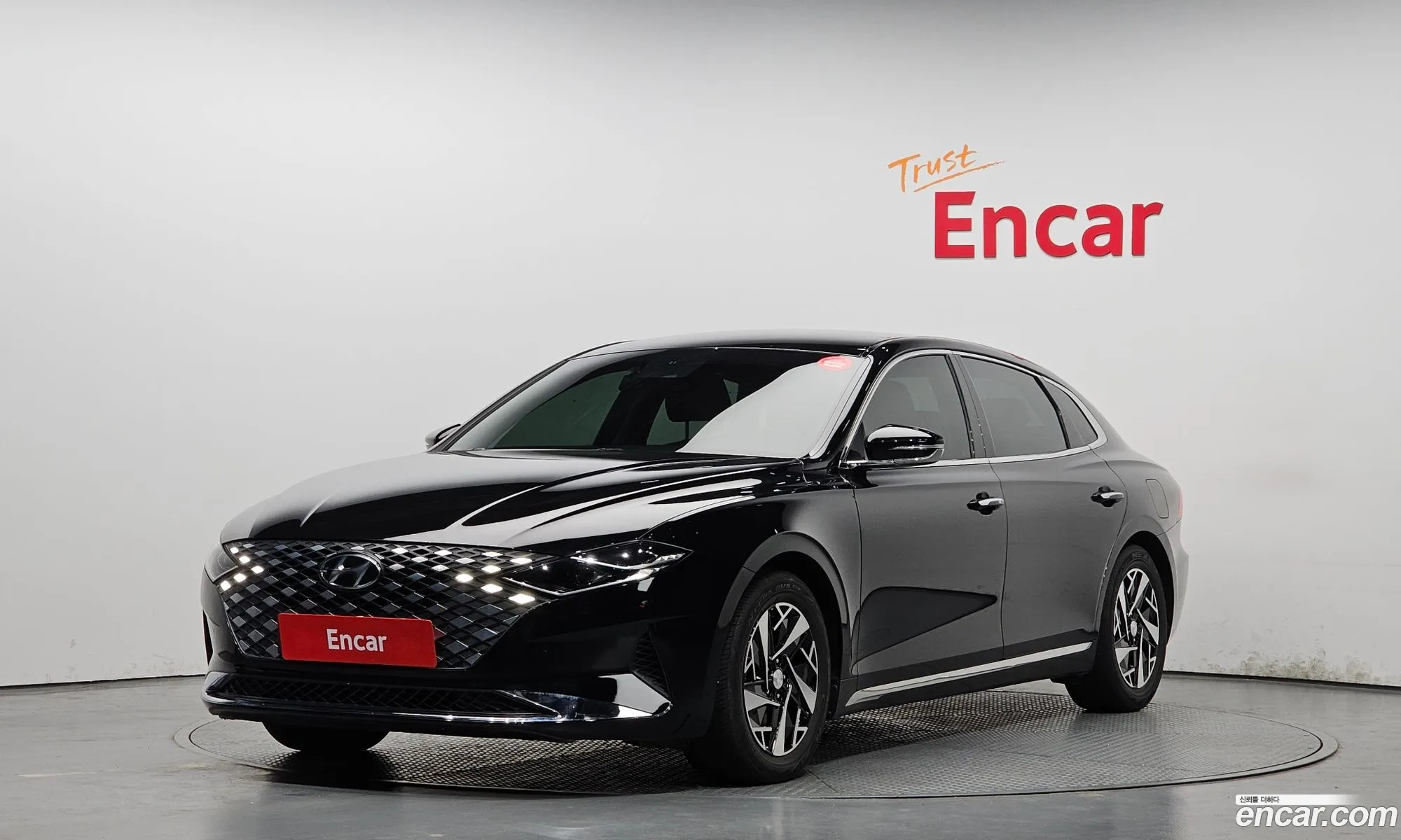 Hyundai Grandeur IG Hybrid 2021 — 10