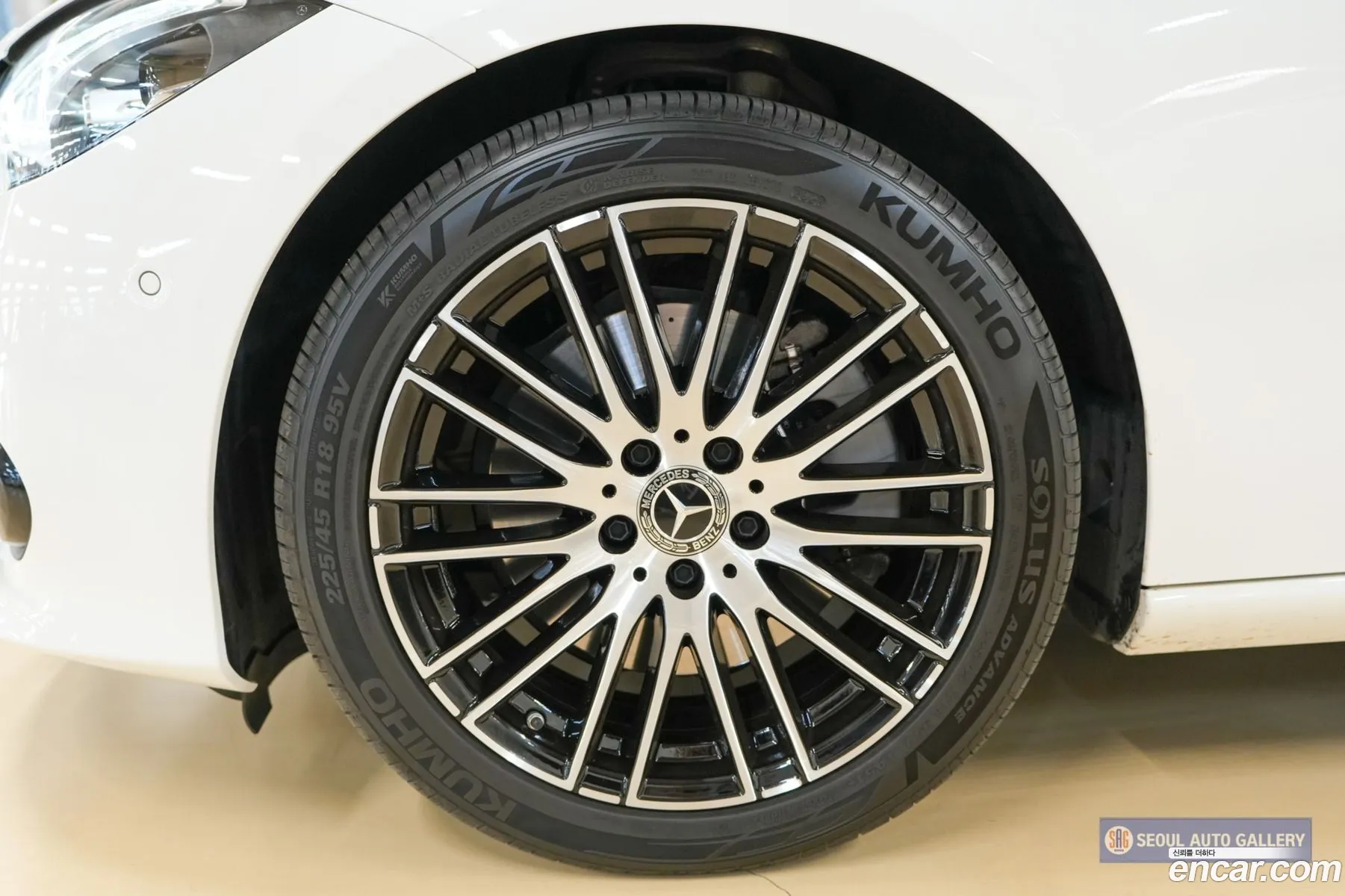 Mercedes-Benz C-Class W206 2024 — 7