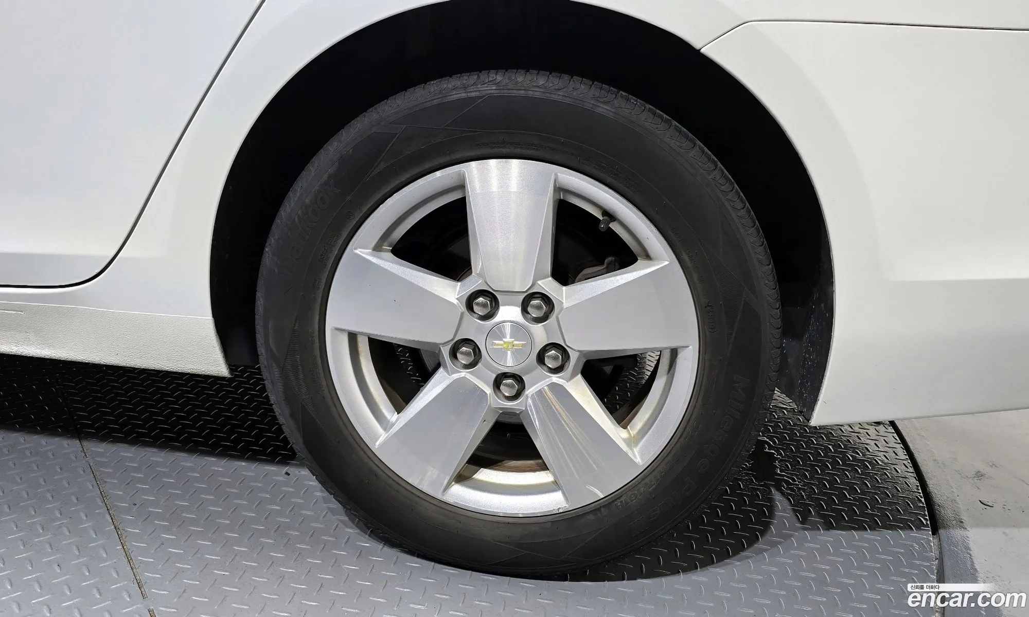 Chevrolet (GM Daewoo) Malibu 2016 — 10