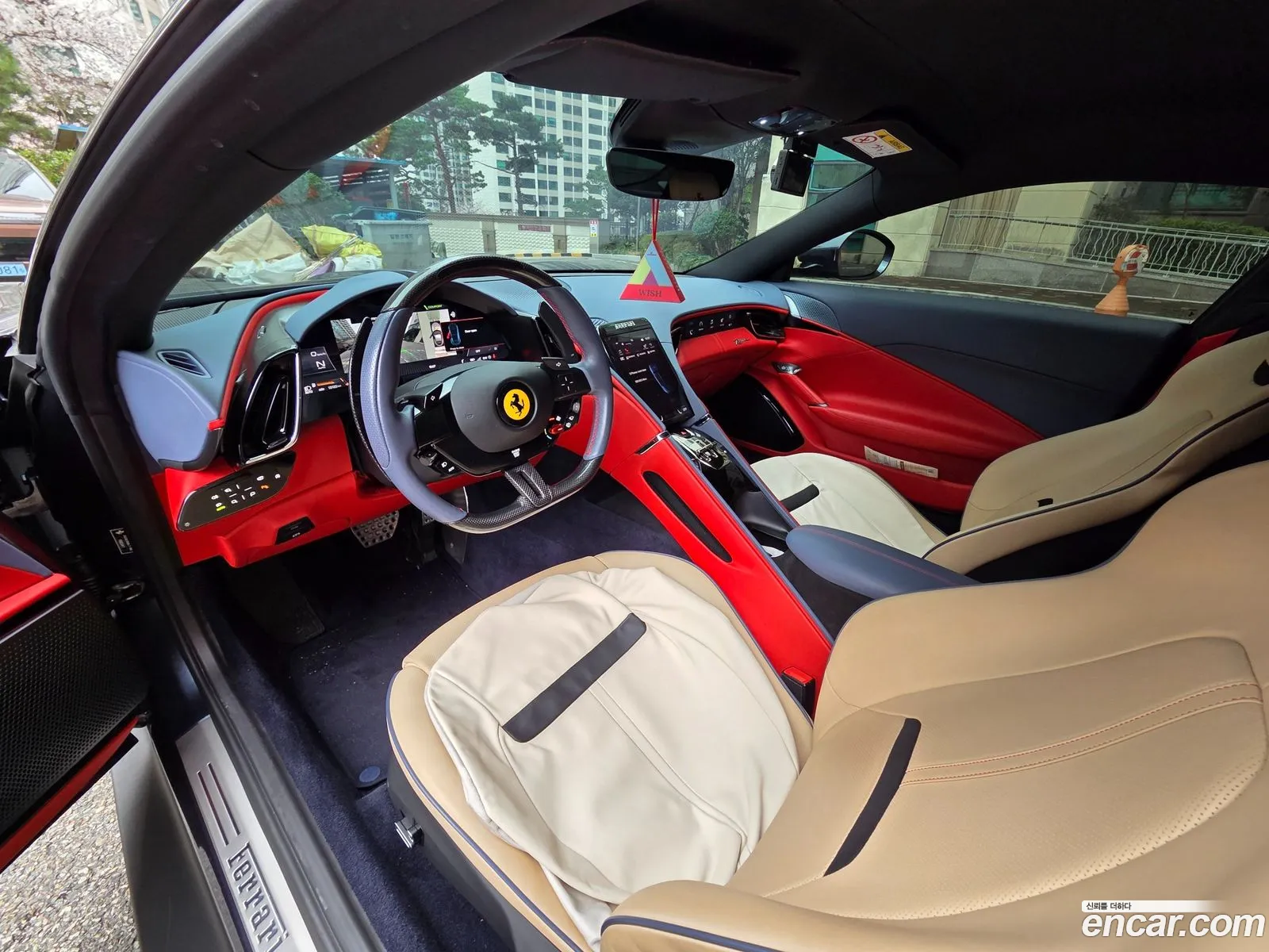 Ferrari Roma 2021 — 2