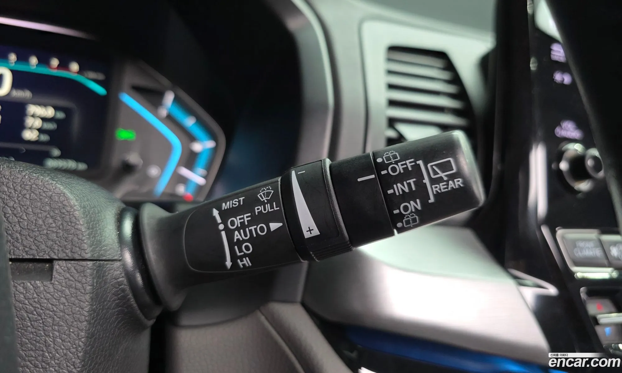 Honda Odyssey 2017 5KBRL6880JB600132 — 4