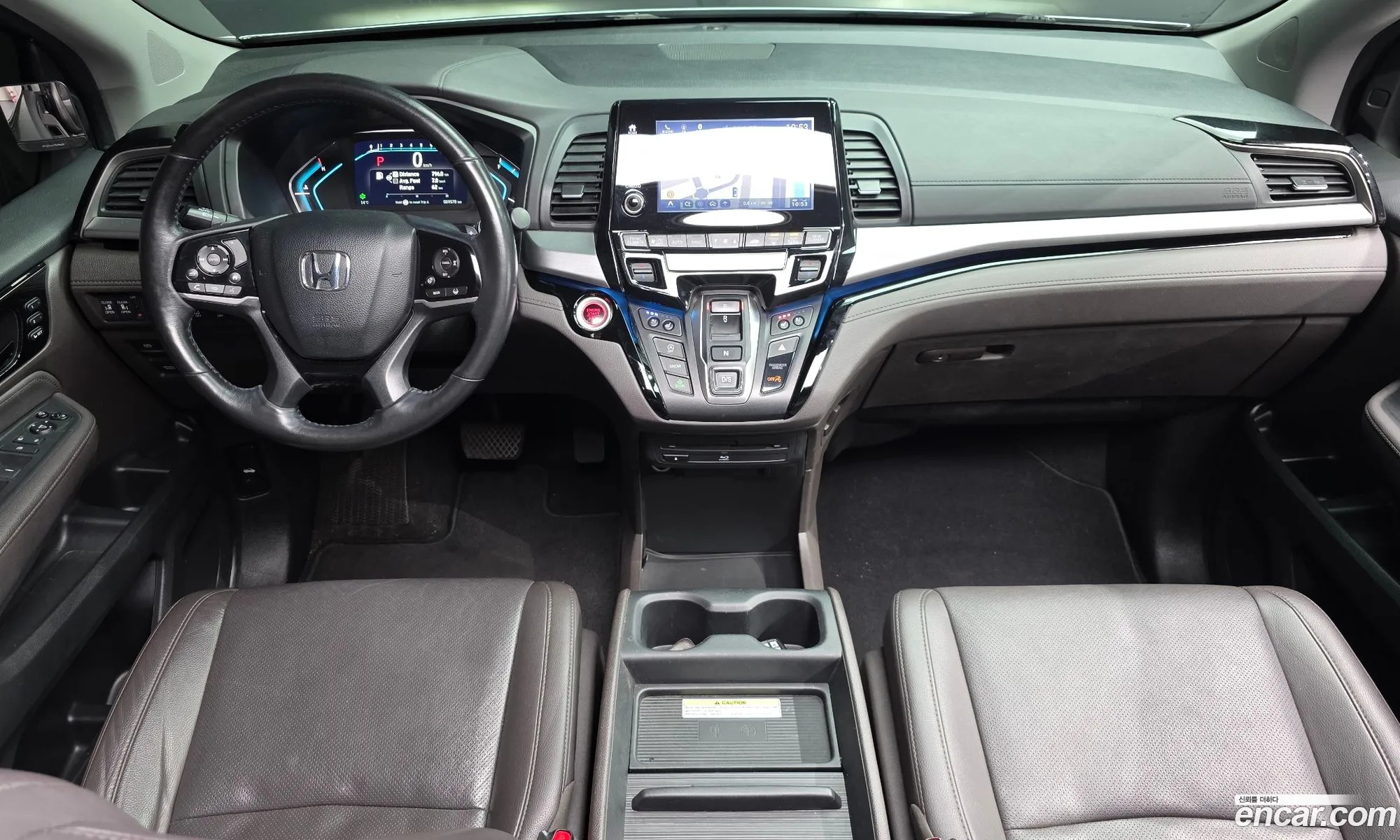Honda Odyssey 2017 5KBRL6880JB600132 — 17