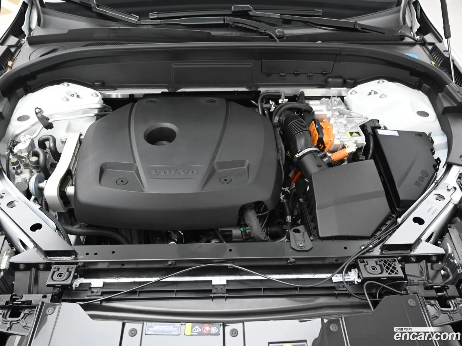 Volvo XC60 2025 — 7