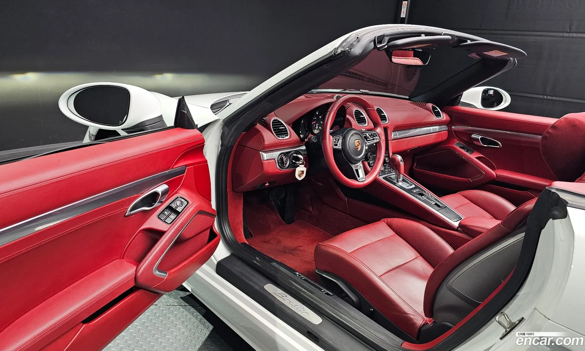 Porsche 718 Boxster 2019 WP0CA2989KS213048 — 13