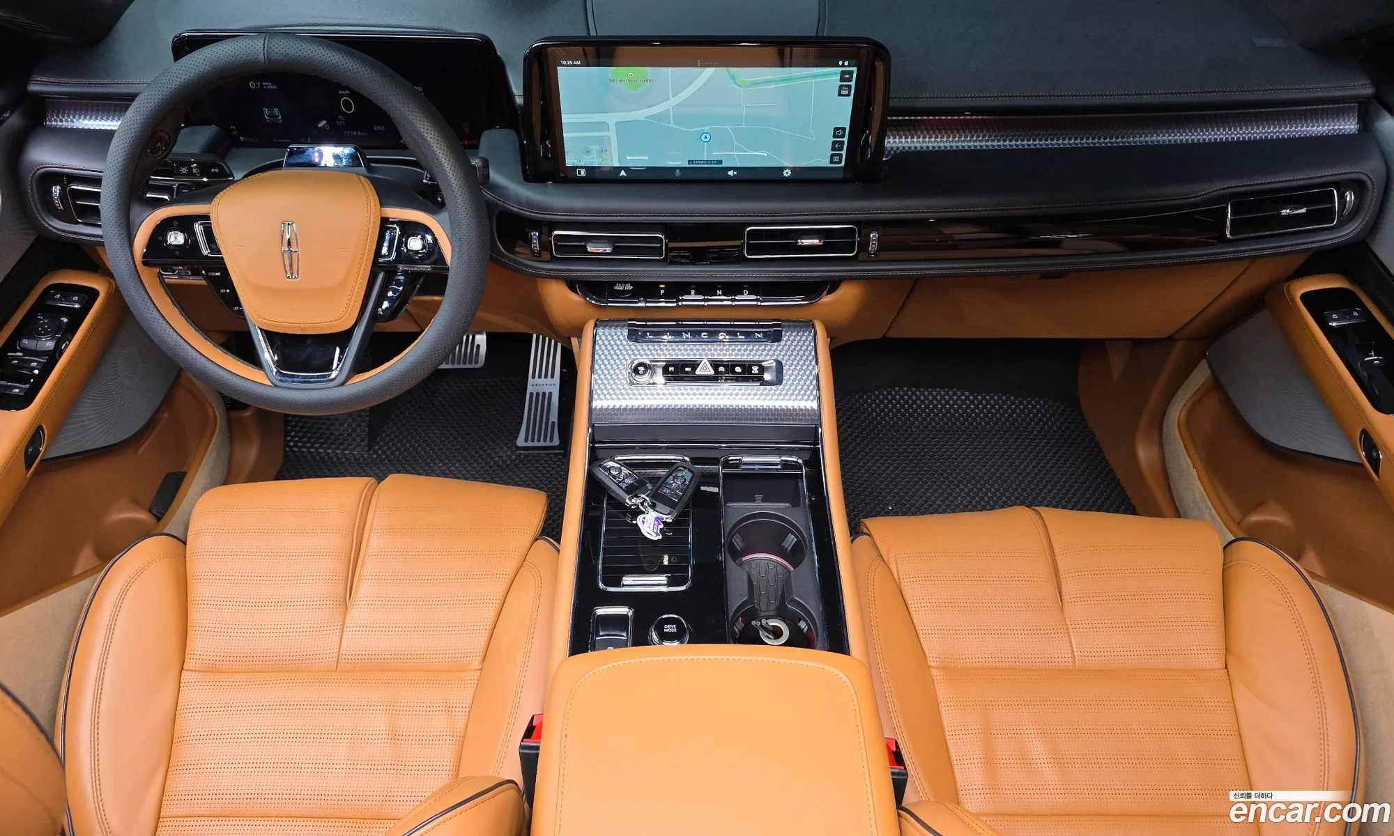 Lincoln Aviator 2025 5LM5J9XC4SGL09514 — 18