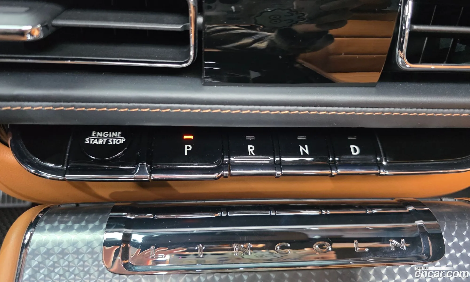 Lincoln Aviator 2025 5LM5J9XC4SGL09514 — 10
