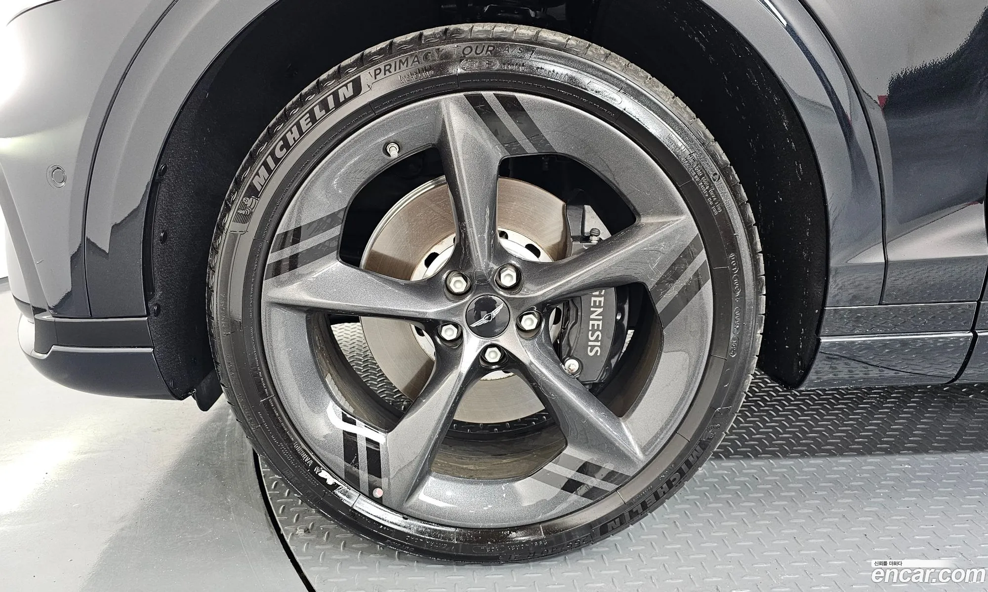 Genesis GV70 2024 — 2