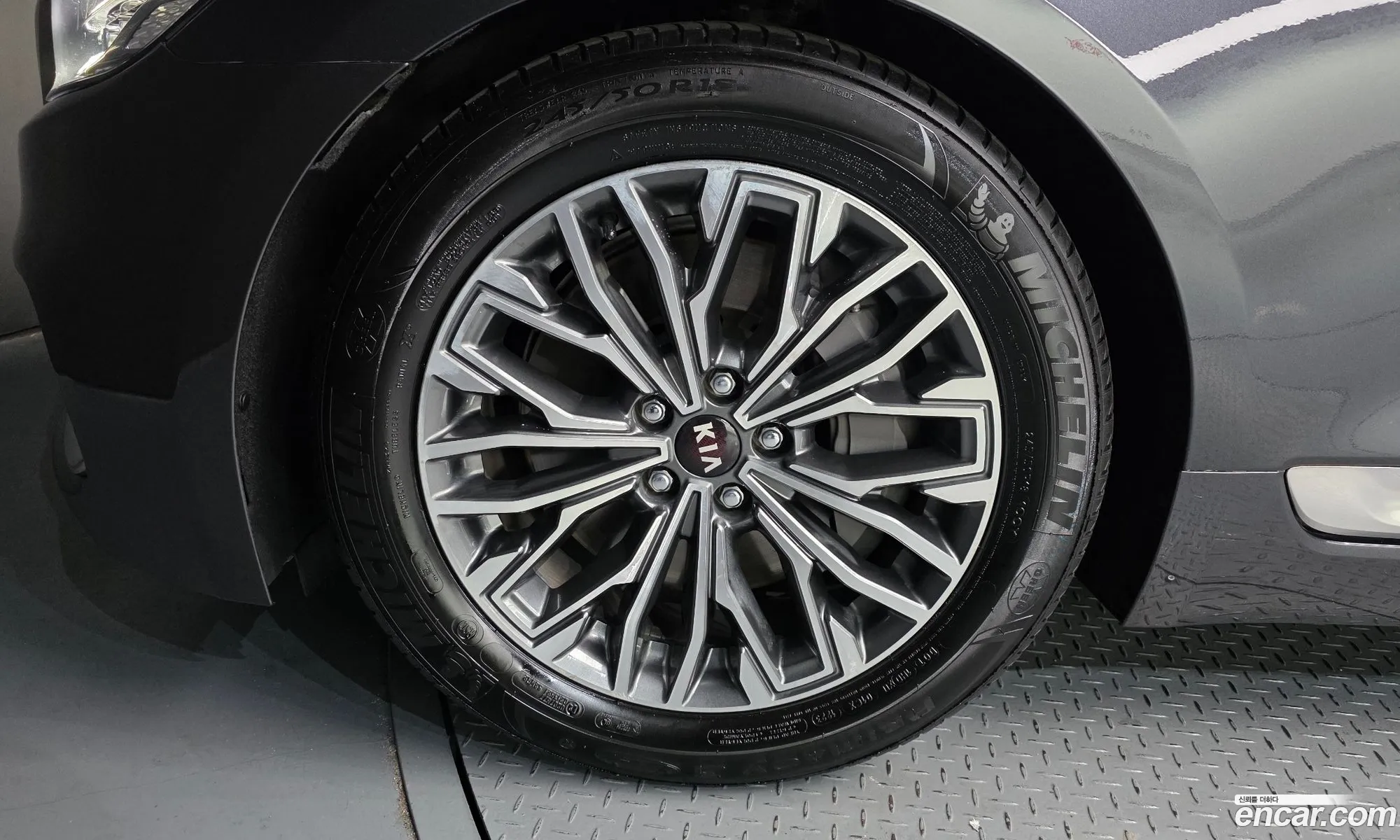 Kia The K9 2019 — 6