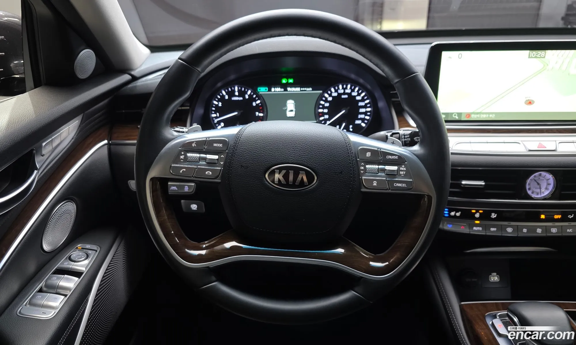 Kia The K9 2019 — 10