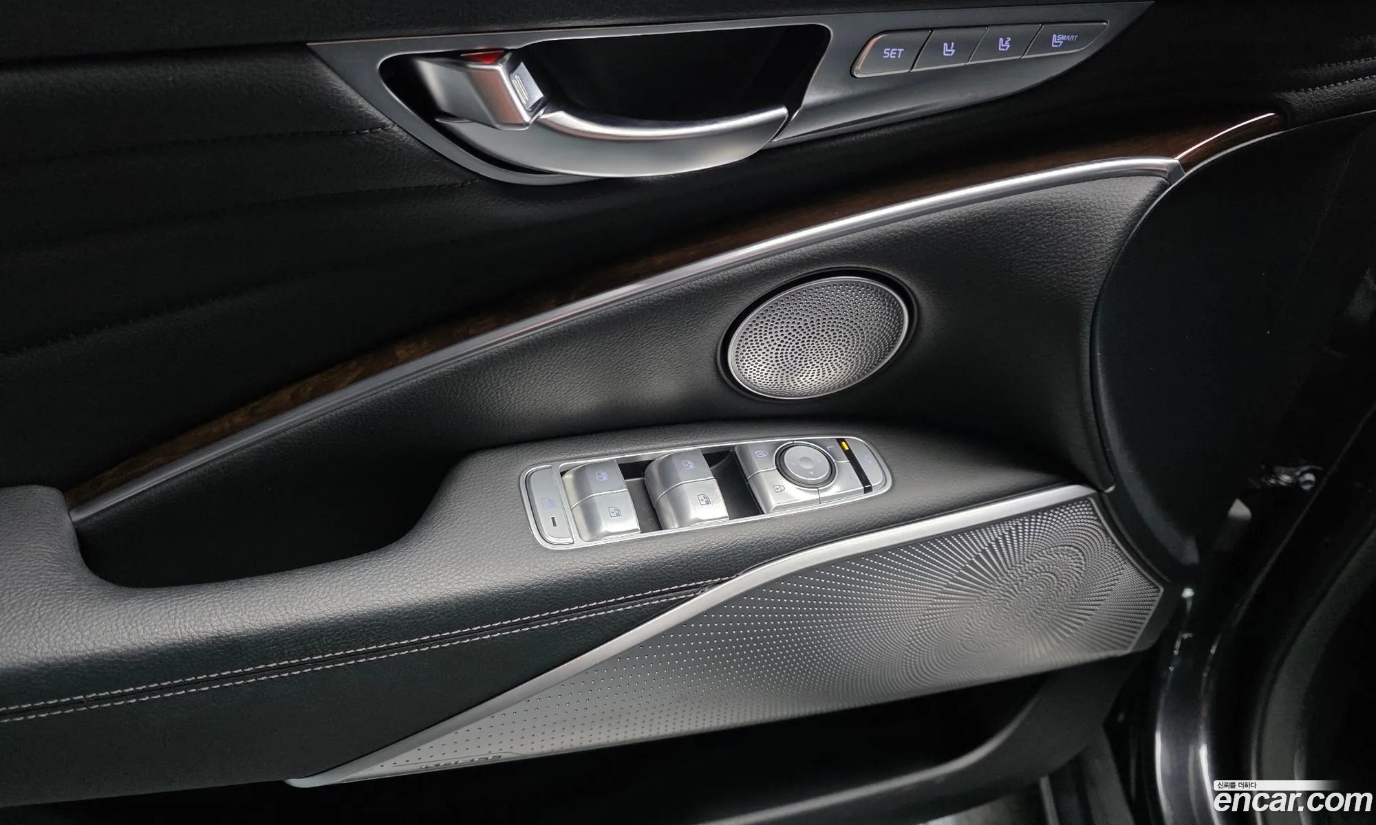 Kia The K9 2019 — 17