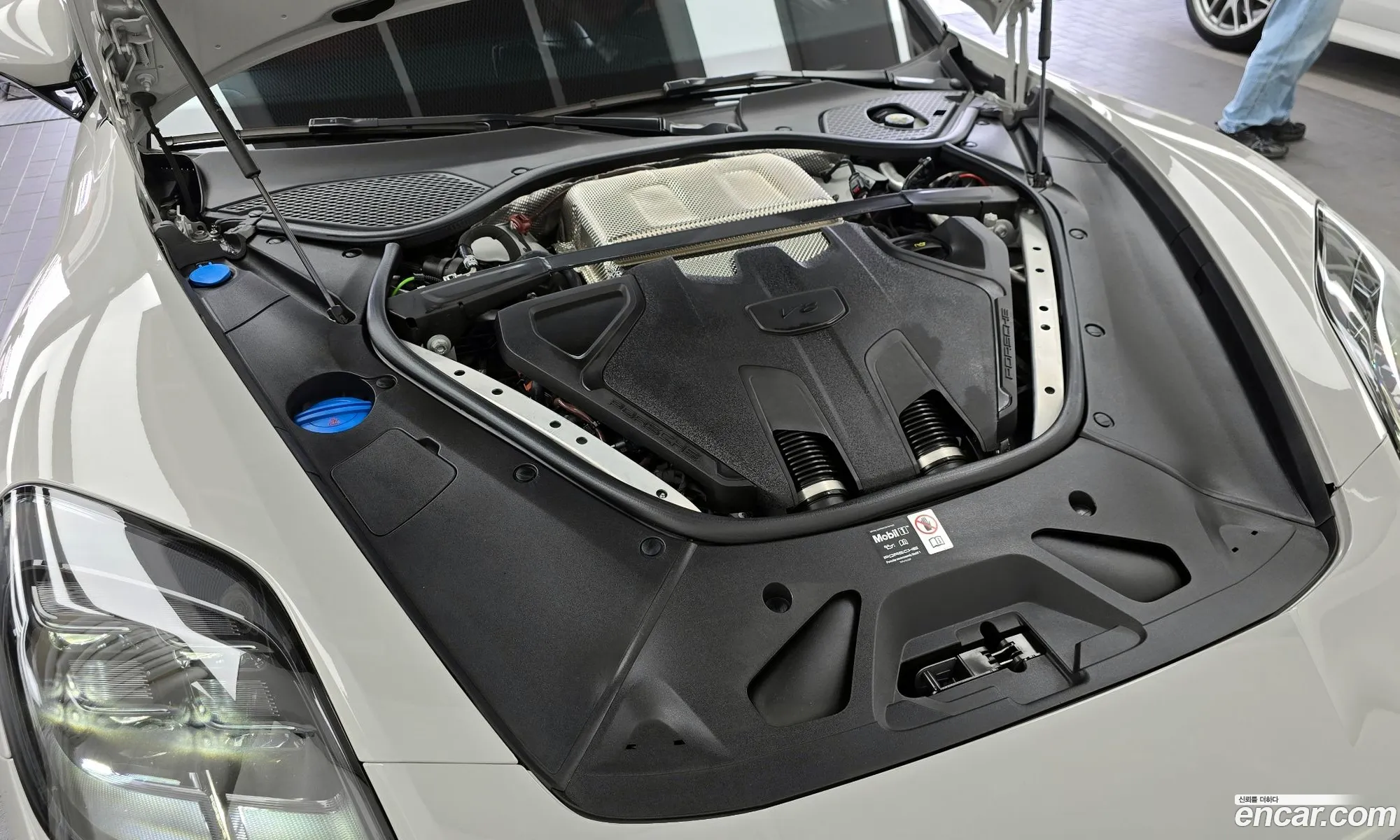 Porsche Panamera 2025 WP0AG2YA2SL070206 — 12