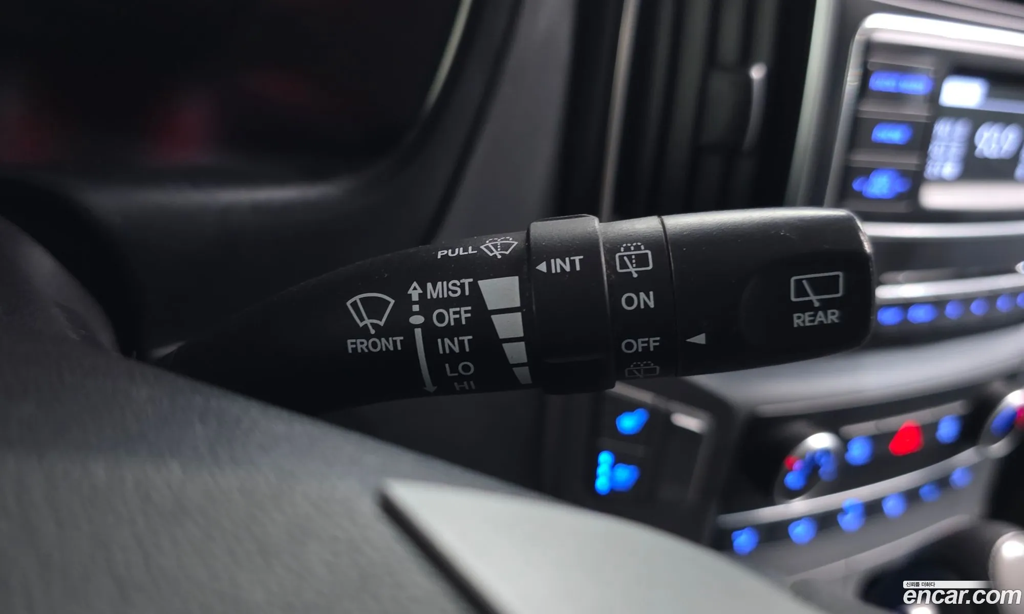 Hyundai Grand Starex 2015 — 20