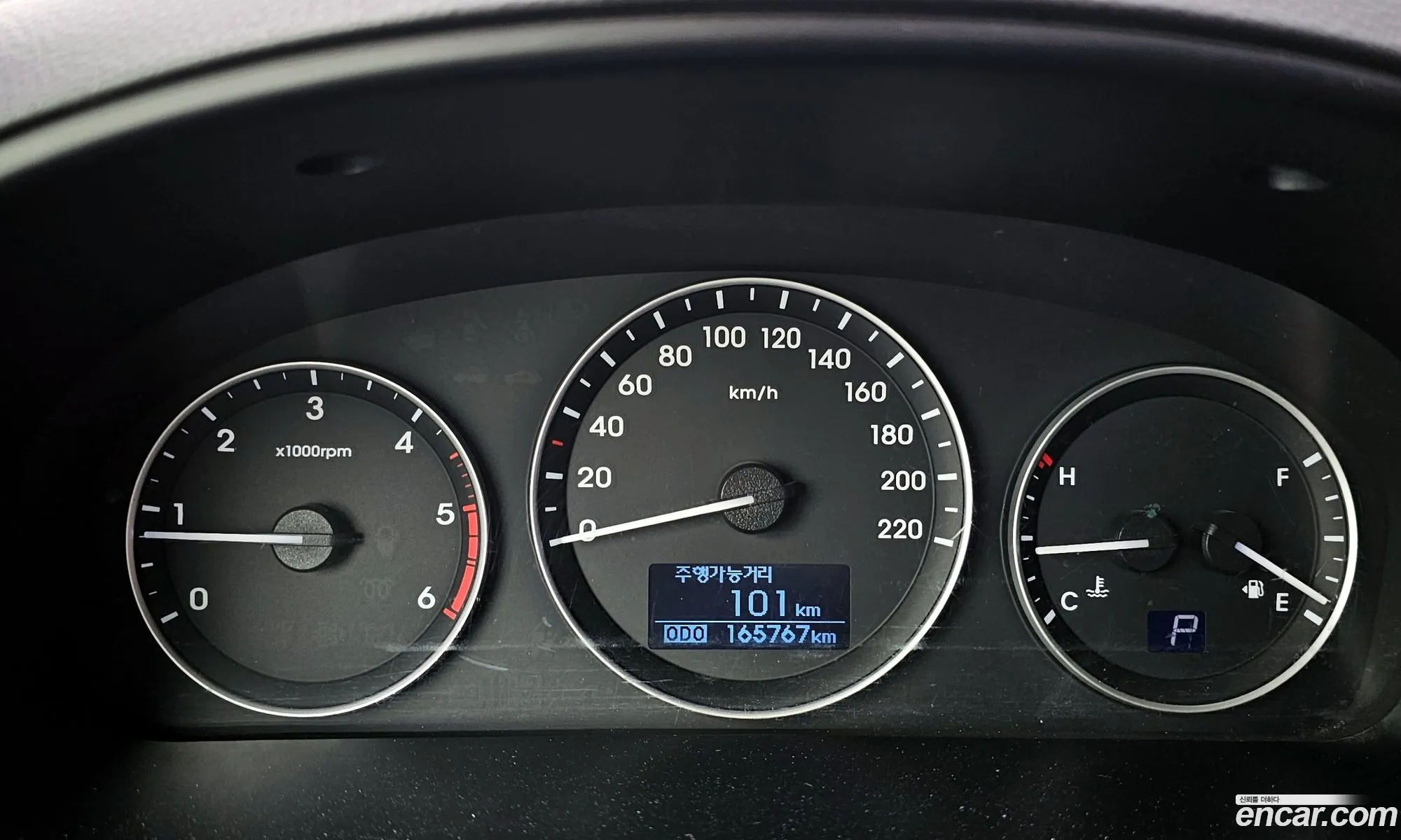 Hyundai Grand Starex 2017 — 2