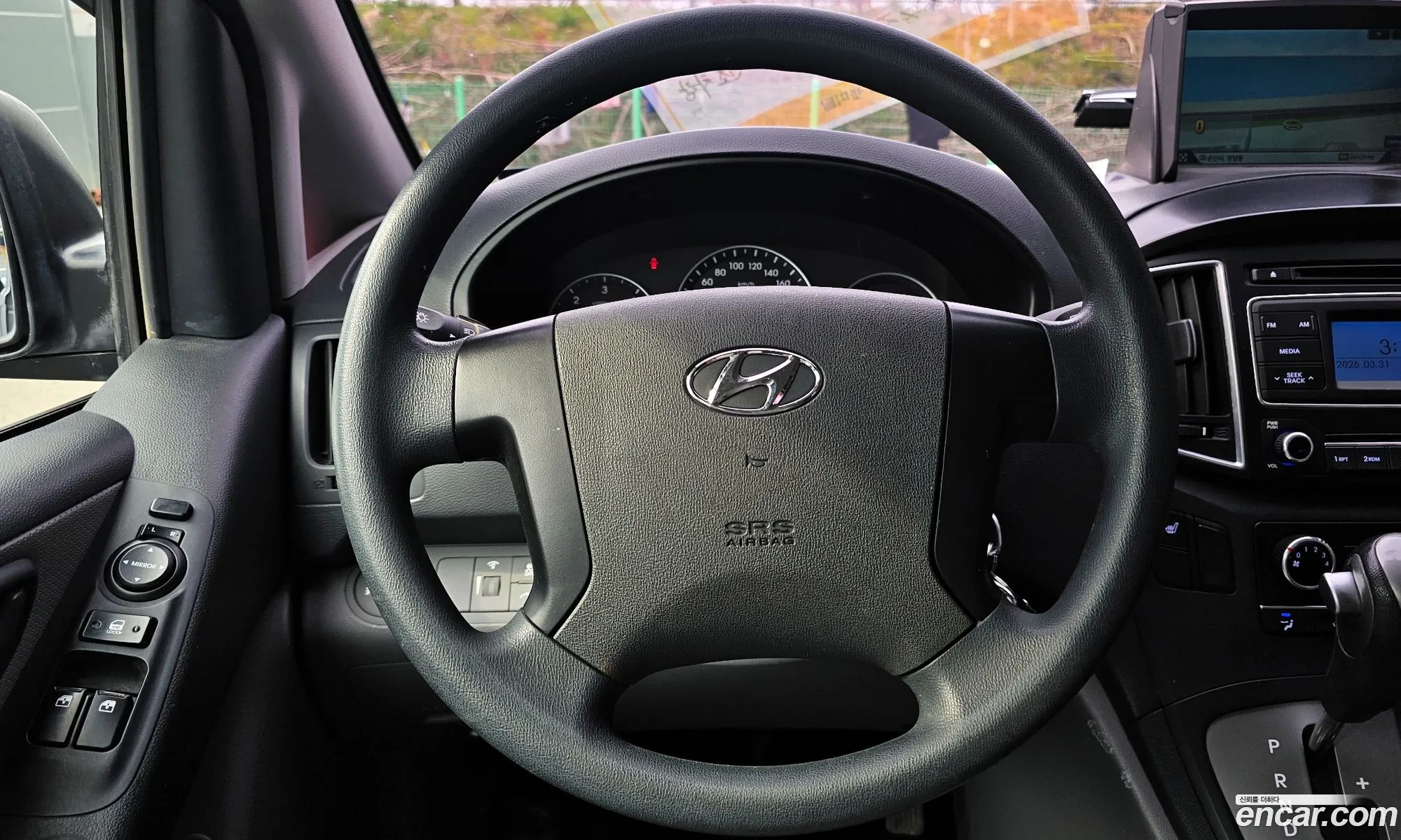 Hyundai Grand Starex 2017 — 4